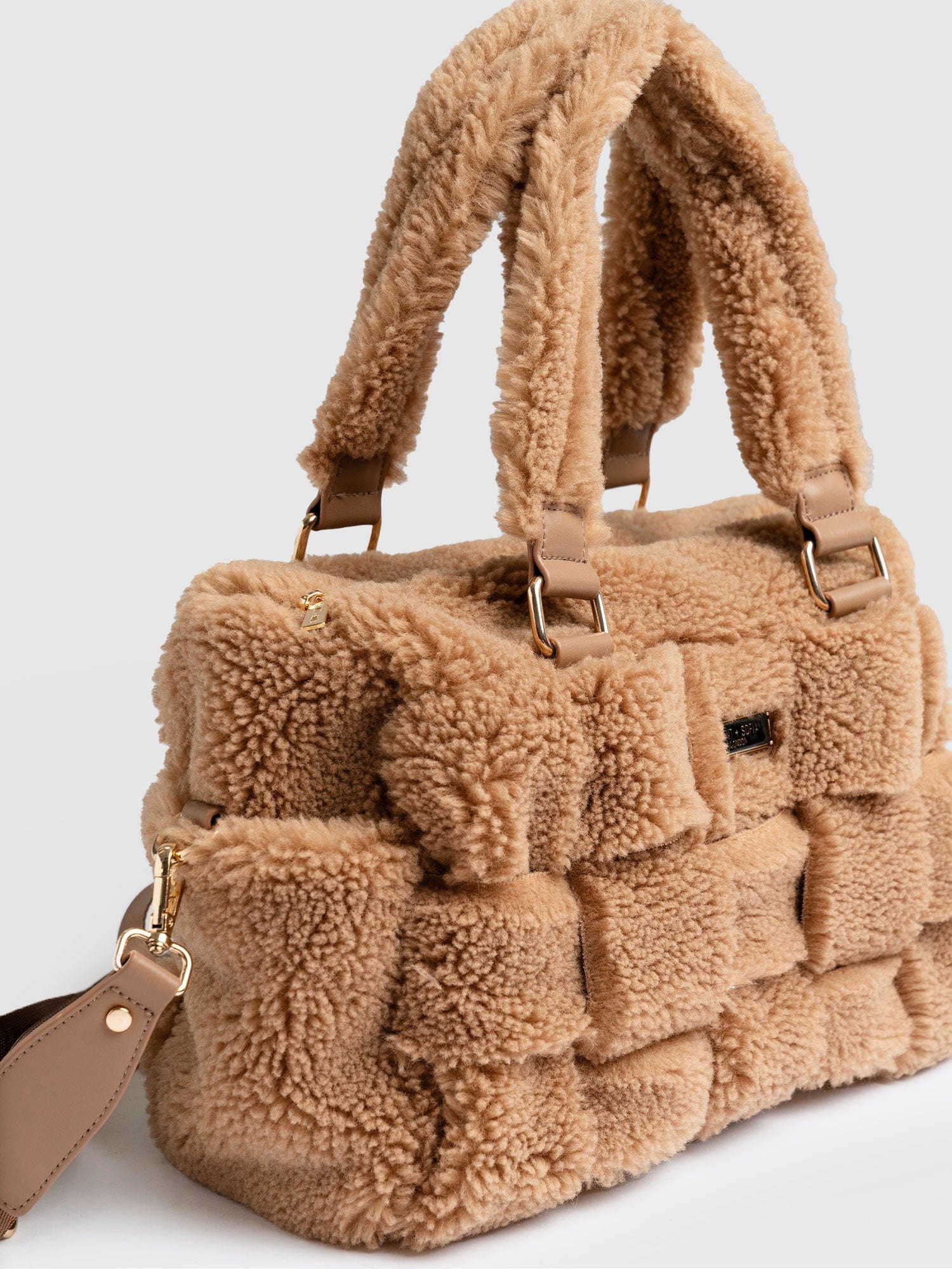 Woven Duffle Bag - Caramel