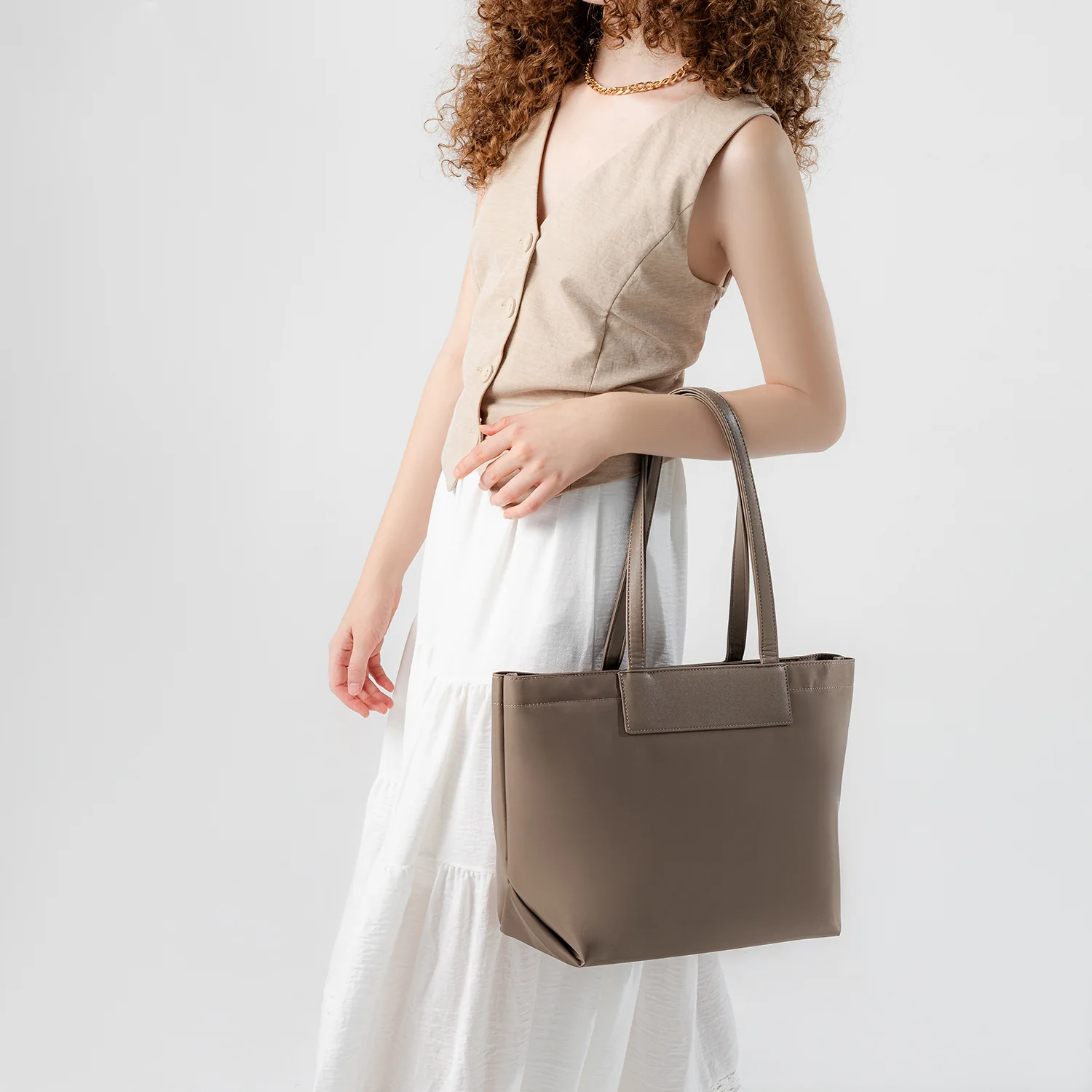 Eslona 3 Air L Tote Bag