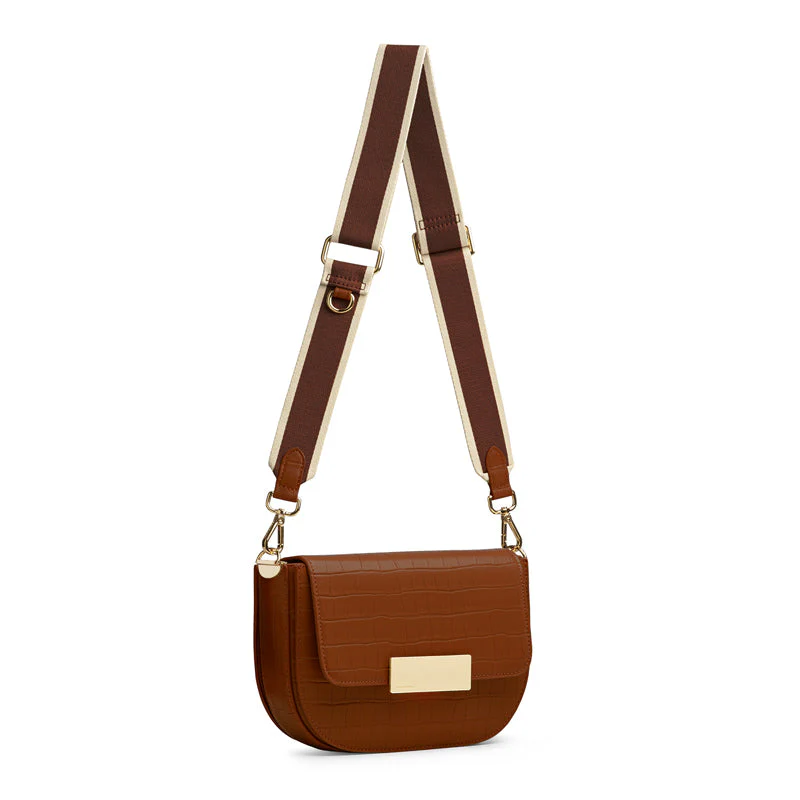 Gaia Crossbody Saddle Bag