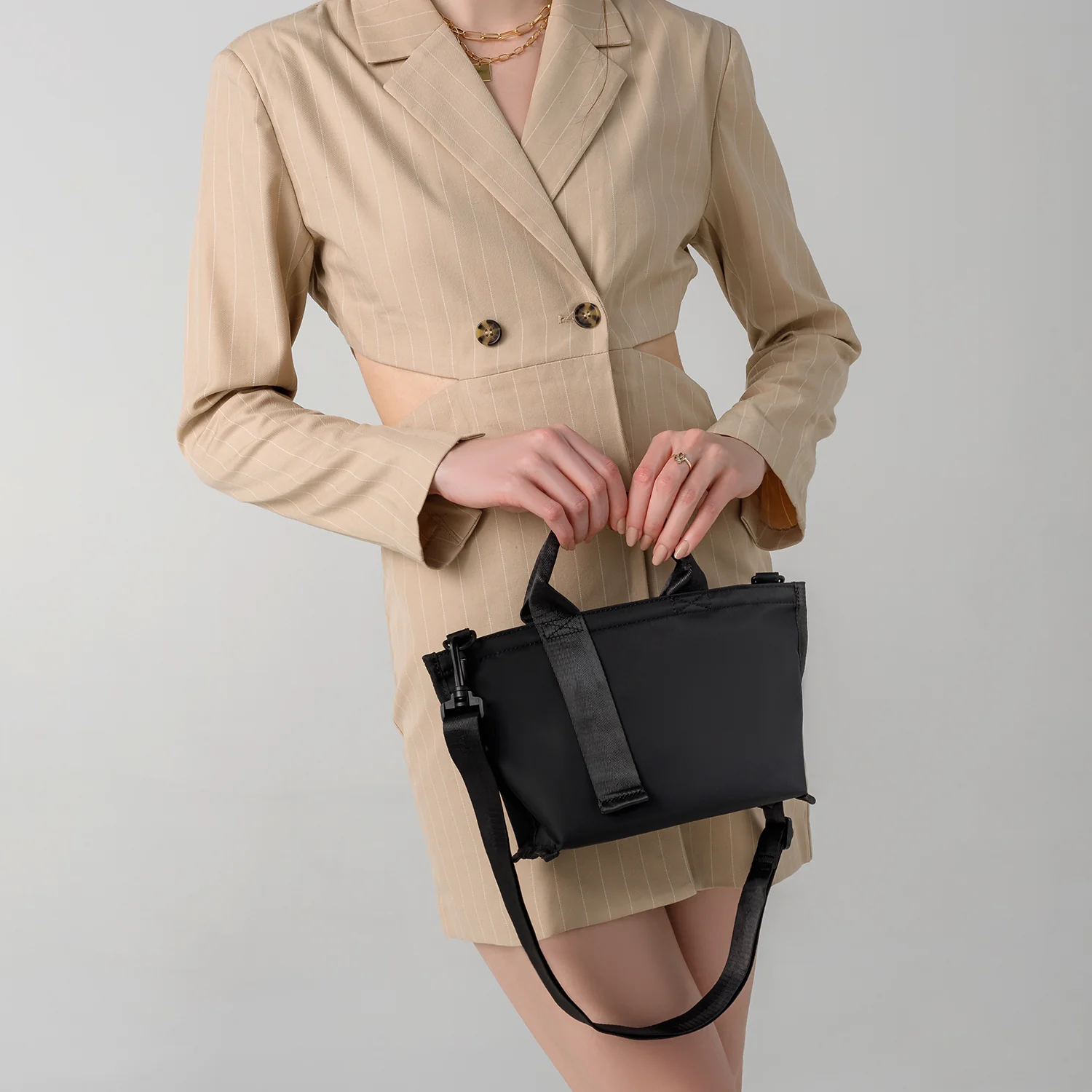 Eslona Mini Air Crossbody Bag