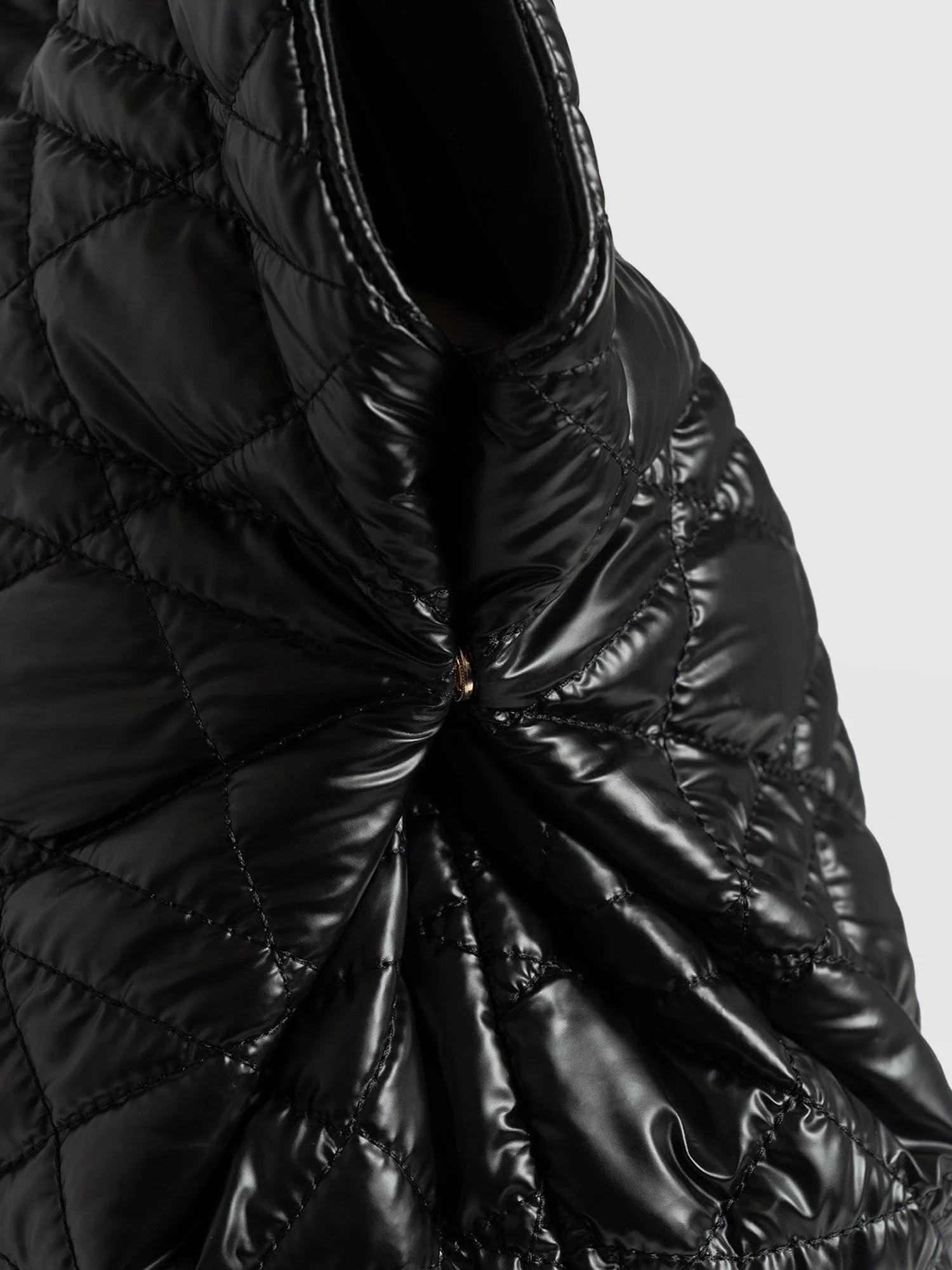 Quilted Shoulder Tote Bag - Black