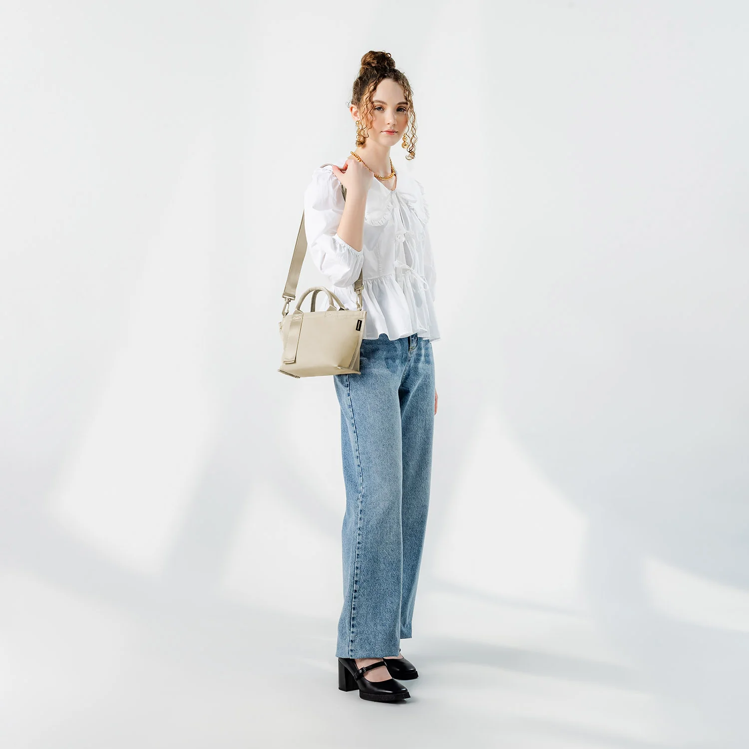 Eslona Mini Air Crossbody Bag