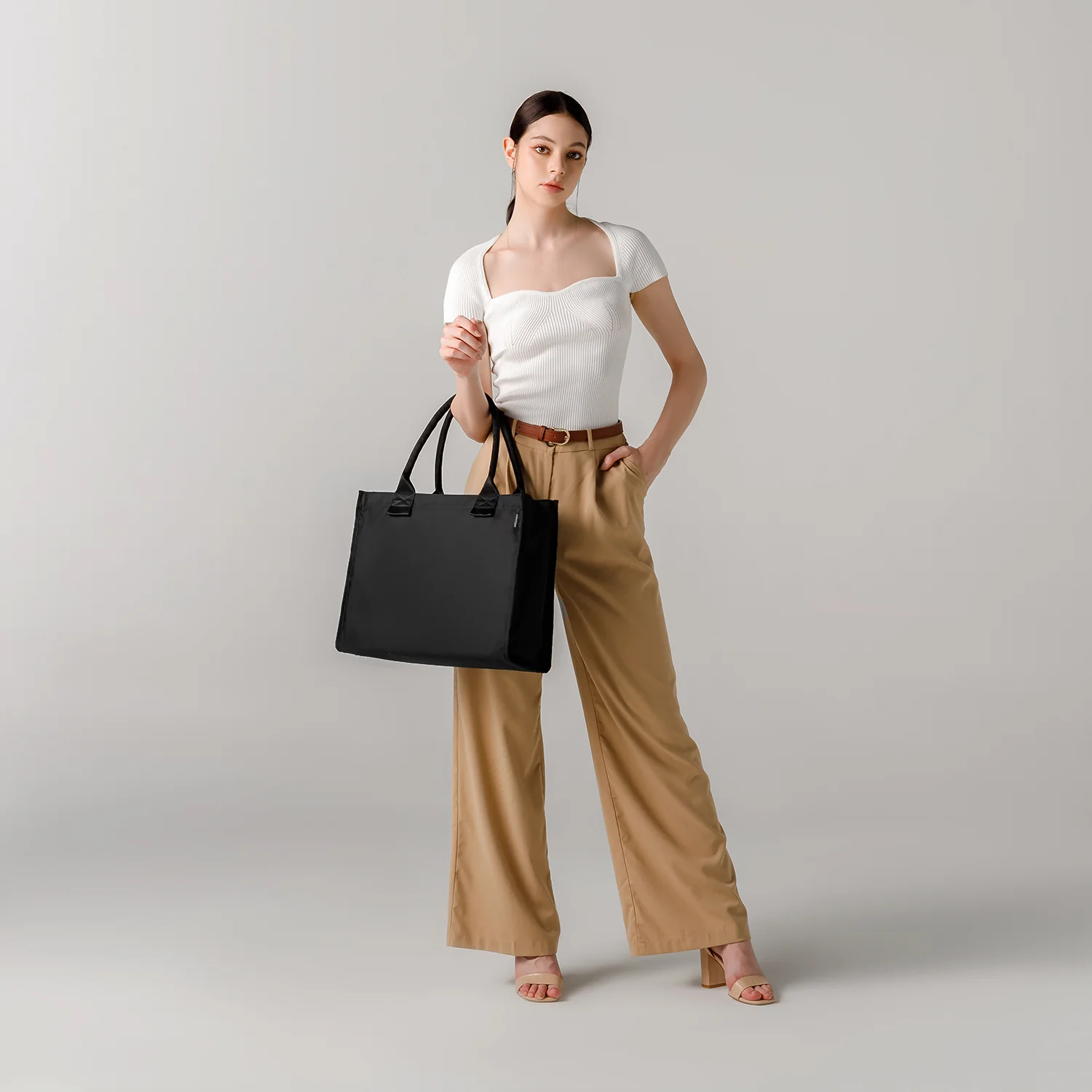 Super Estela Air Tote Bag