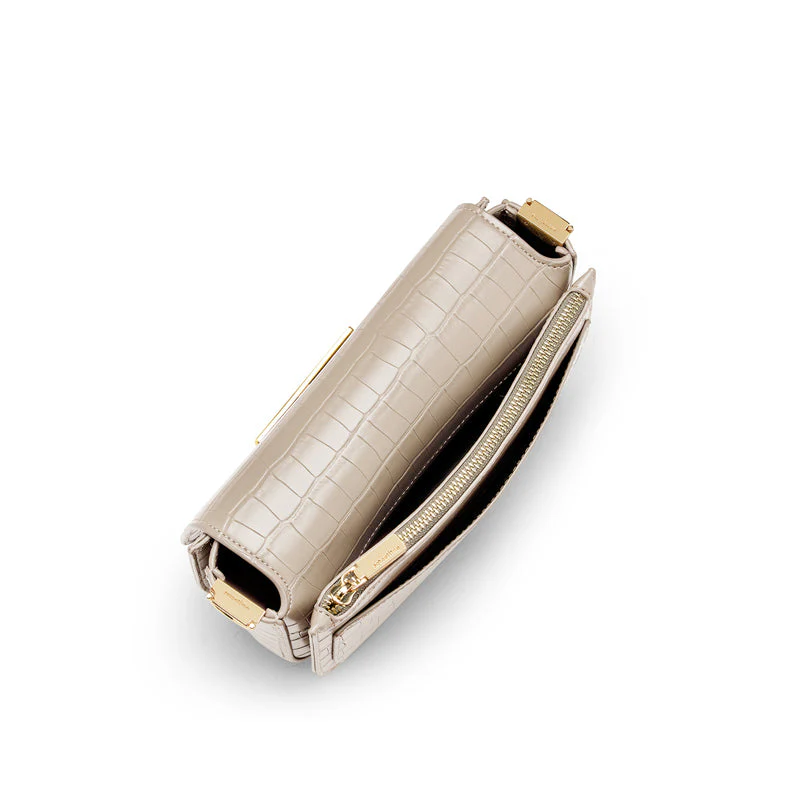 Gaia Crossbody Saddle Bag