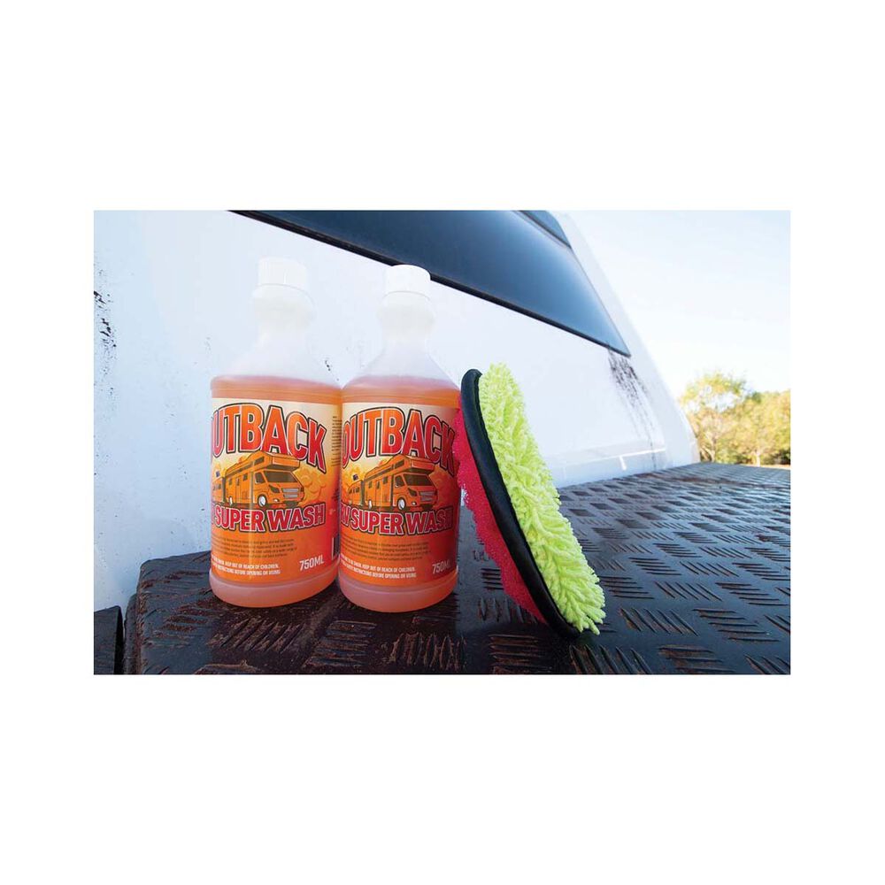 Outback Cleaning Caravan Super Wash 4L