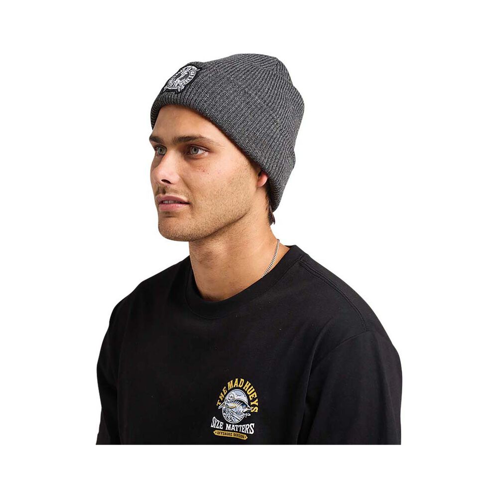Mad Hueys Men's Born to Fish Beanie
