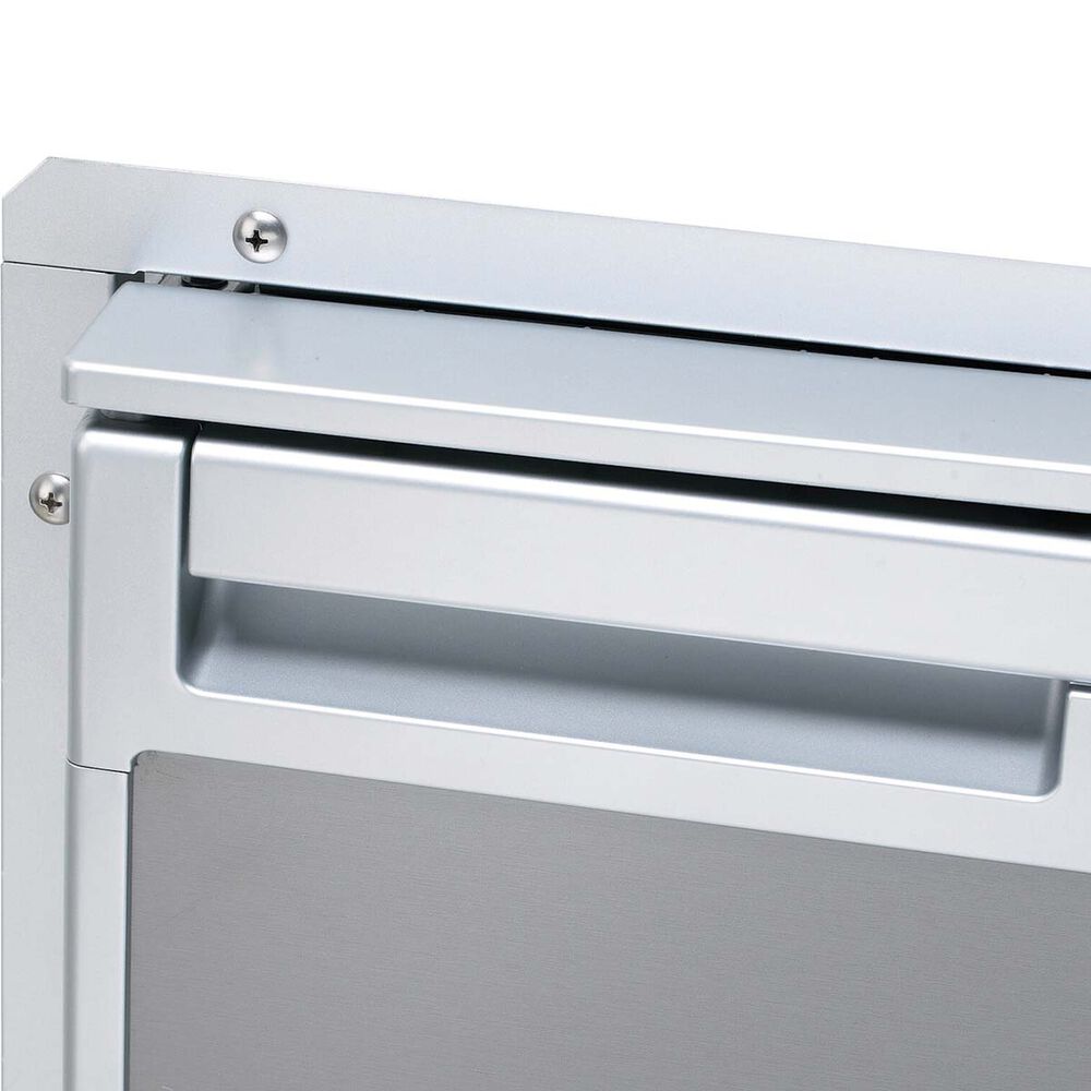 Dometic CRX 110 Flush Mount Installation Frame