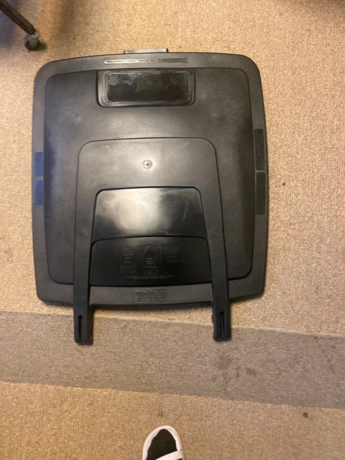 ( 1 lid ) Toter 96 gal trashcan lid ( Lid ONLY ) ( NO SCREWS OR BRACKETS ) BLACK