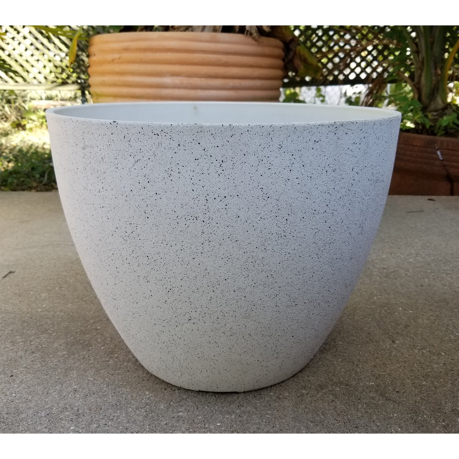 Exaco FM-WP17 Fiber Clay Planter, Spackled White - Medium & Large