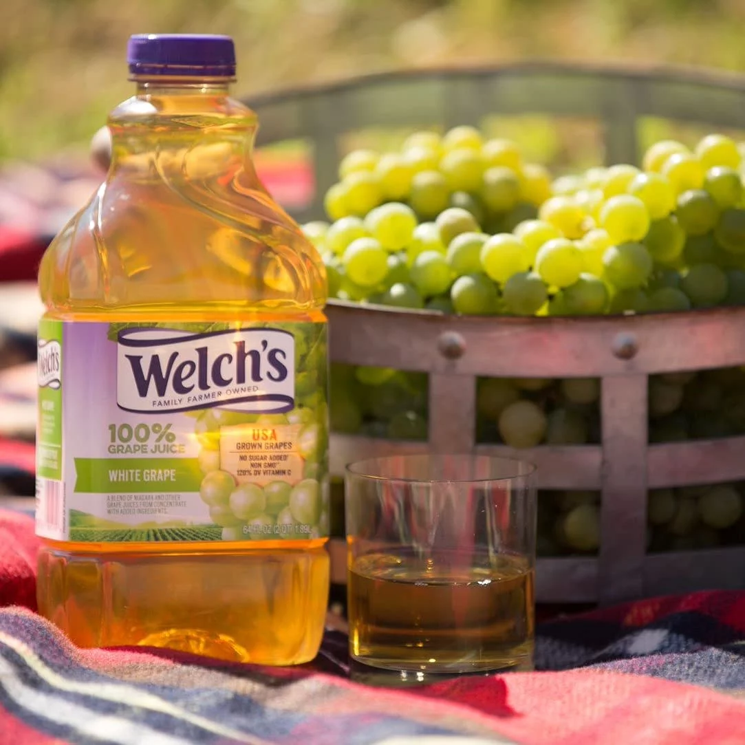 Welch's, 100% White Grape Juice, 64 Fl Oz Bottle (Pack of 6)