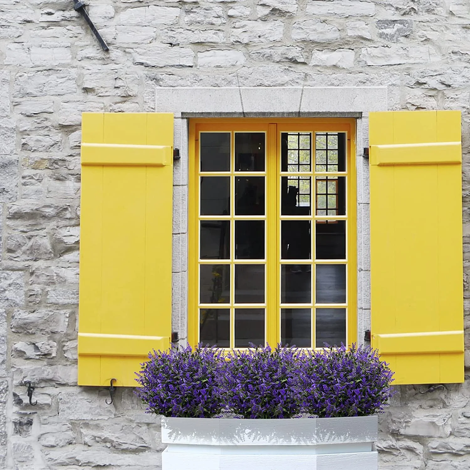 Artificial Lavender 8 Bundles Fake Outdoor Flowers UV Resistant No Fade Faux Plastic Plants Garden Porch Window Box Home Decoration (Purple）