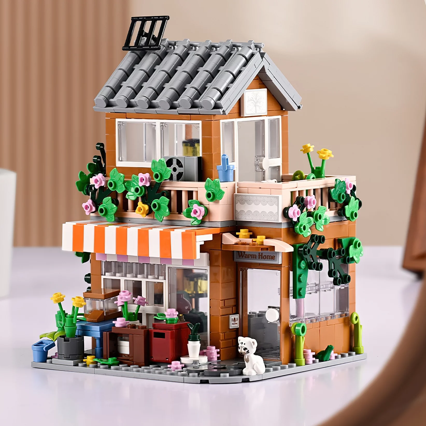 MACTANO House Building Block Set Friends Flower Greenhouse Holiday Villa Bricks Toy for Kid Adult