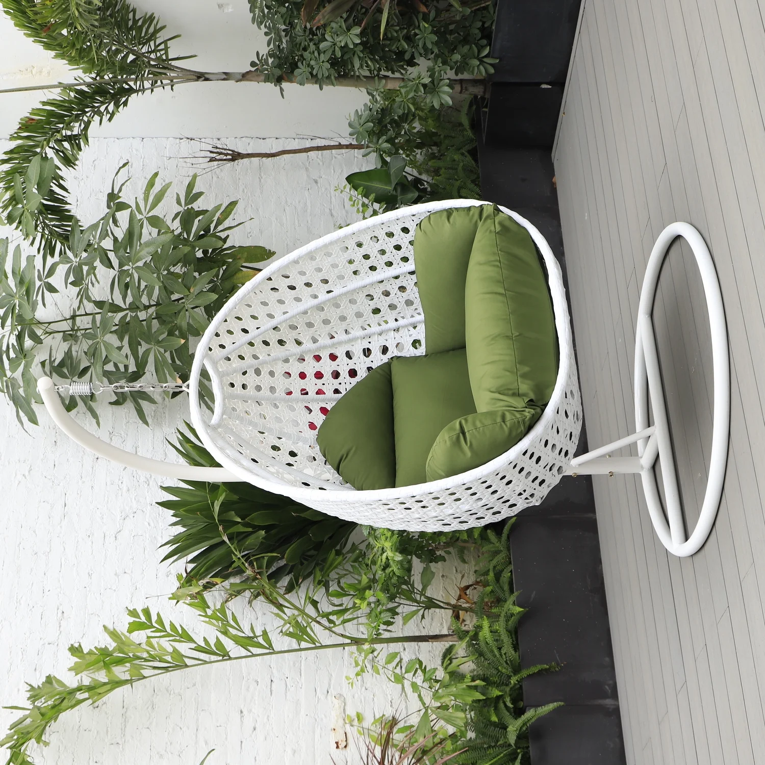 Maykoosh Coastal Cool White Wicker Hanging Egg Swing Chair