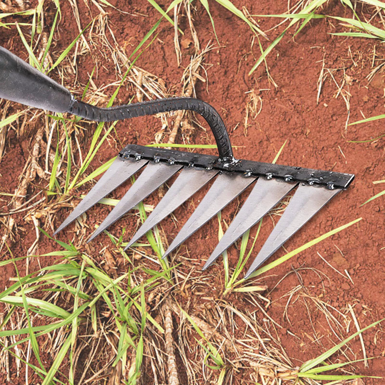 Garden Rake Garden Weeding Rake Rust Resistant Heavy Duty Agricultural Cultivator Rake Sharp Tines Rake for Farm Yard Garden Planting Lawn with 6 Tines