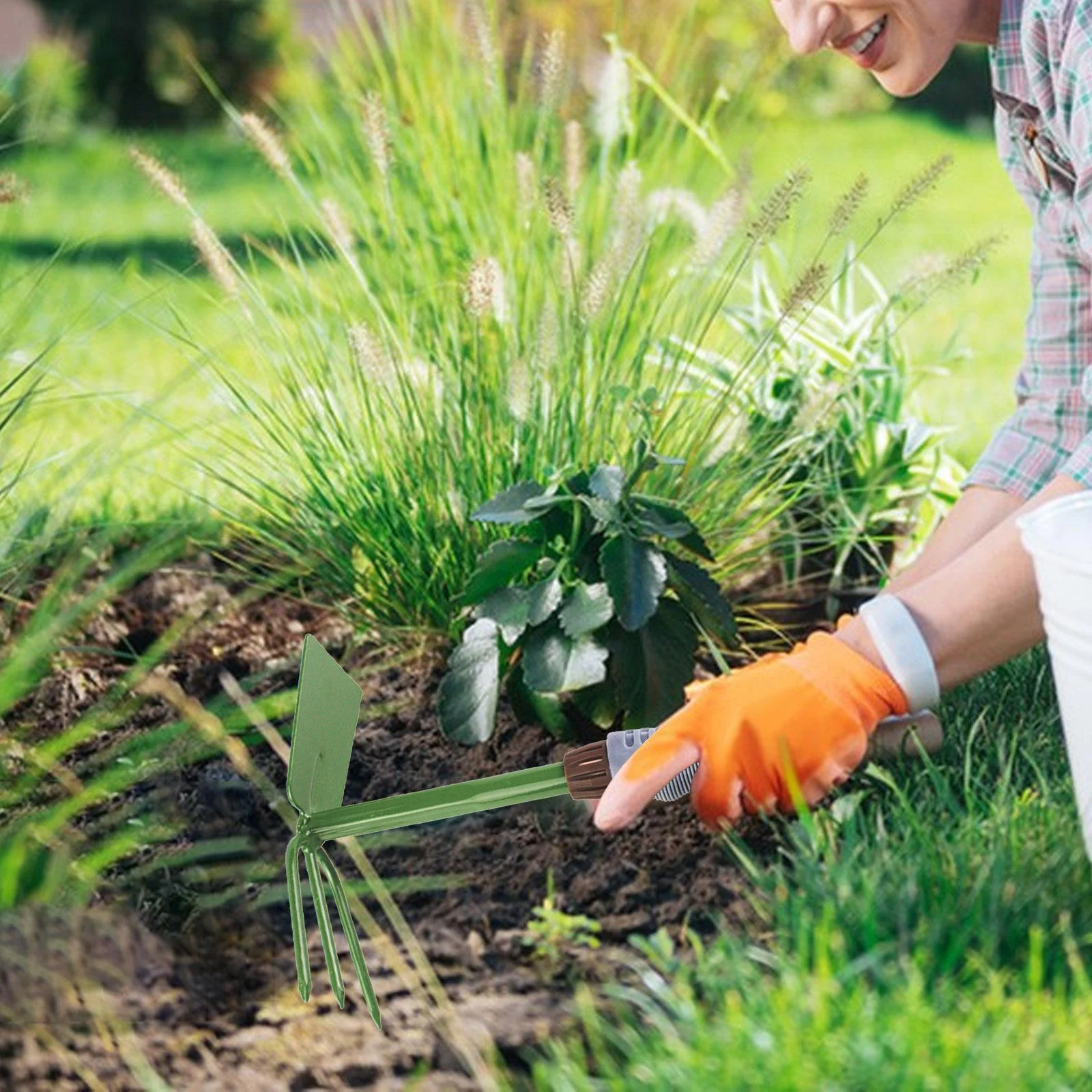 2 in 1 Hoe Ergonomic Easy to Use Professional Heavy Duty Durable Garden Tool