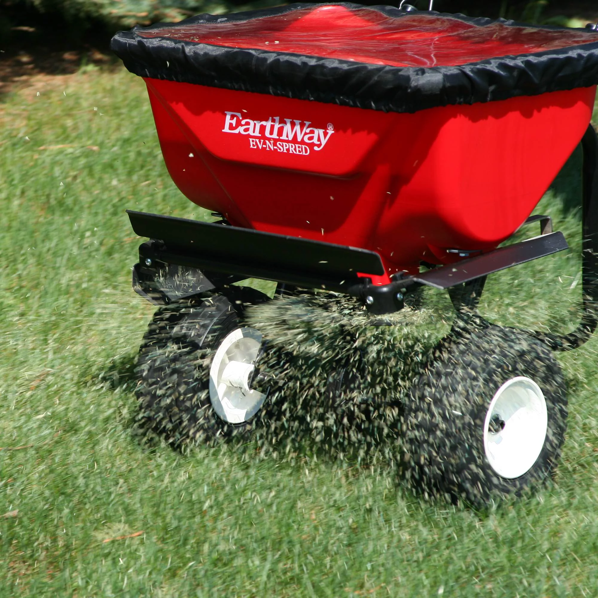 Fertilizer and Grass Seed Spreader EarthWay 2030P-Plus 65lb