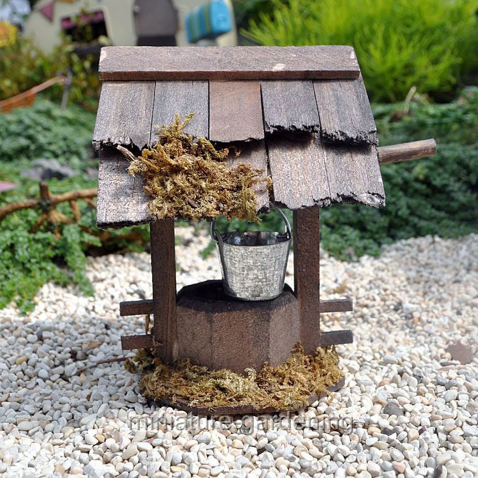 Miniature Wooden Wishing Well for Miniature Garden, Fairy Garden