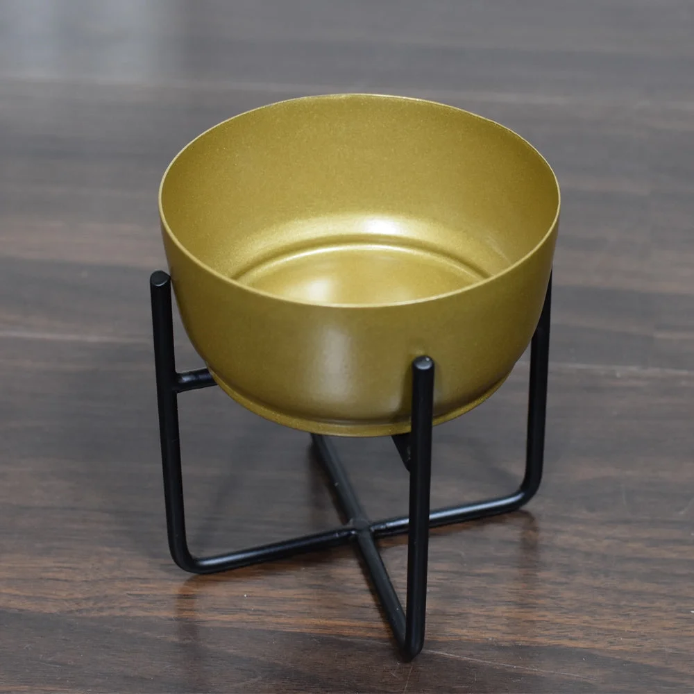 Eco Friendly Handmade 100% Iron Round Modern Gold Coated Color 5.2 x 4.8 x 4.8 Inches Planters Pot for Lawn, Balcony, Garden, Patios, Wall stand, Restaurant, Banquet Hall, Spa, Beauty Parlor etc.