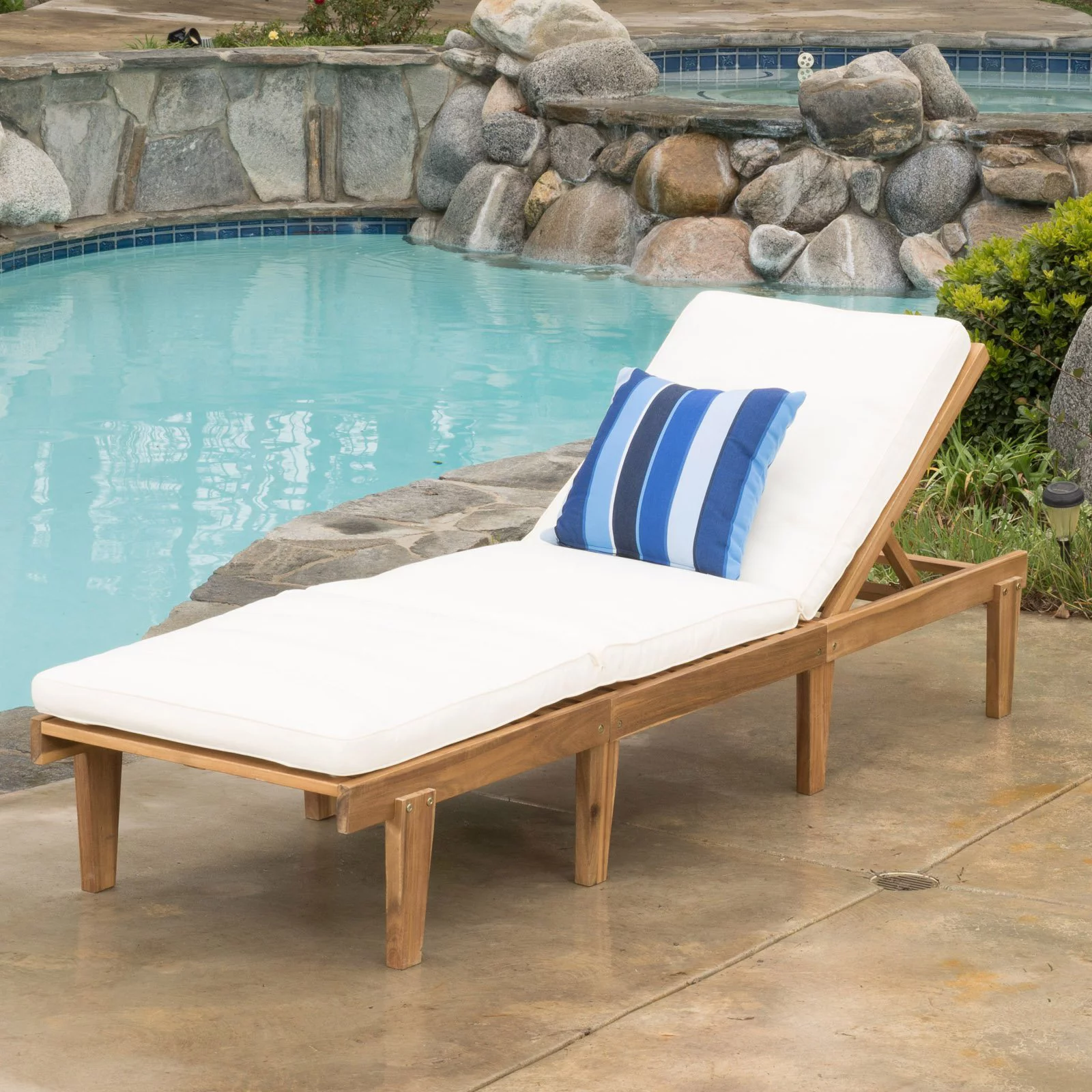 Ariana Acacia Wood Outdoor Chaise Lounge with Cushion