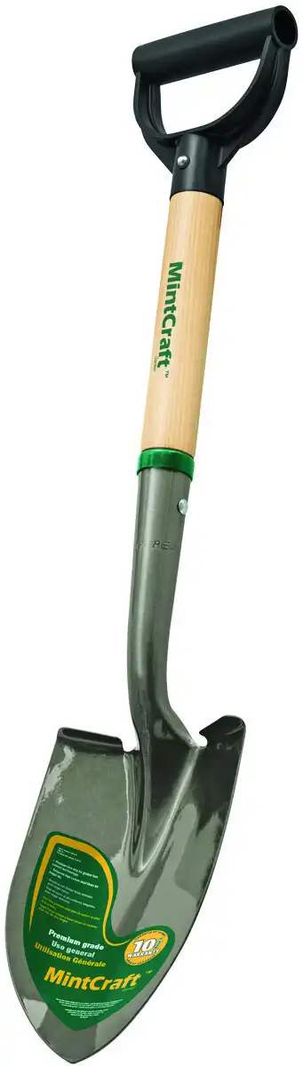 Landscapers Select 34943 Shovel Utility D Handle Round Point Wood Handle