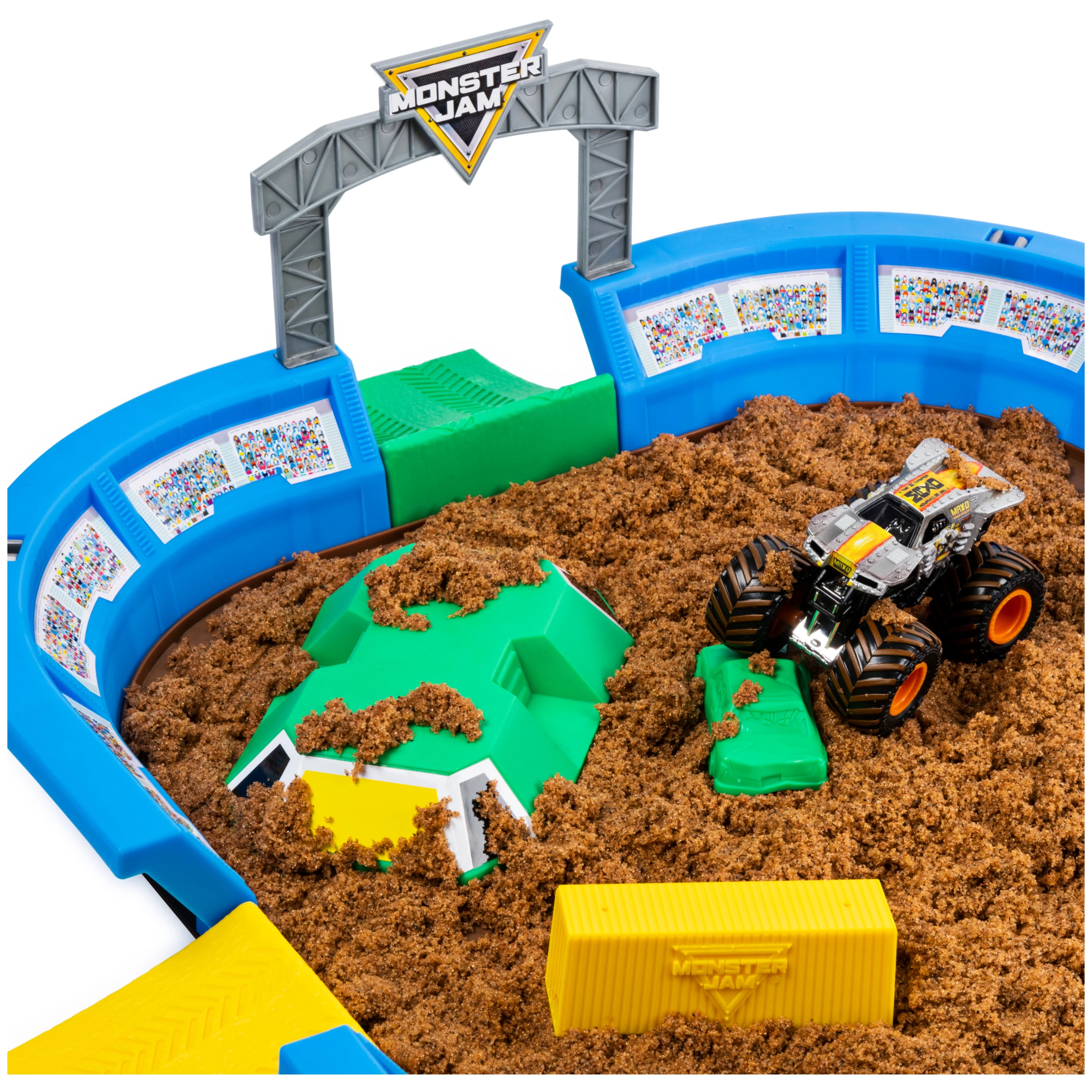 Monster Jam, Monster Dirt Arena 24-Inch Playset with 2lbs of Monster Dirt and Exclusive 1:64 Scale Die-Cast Monster Jam Truck