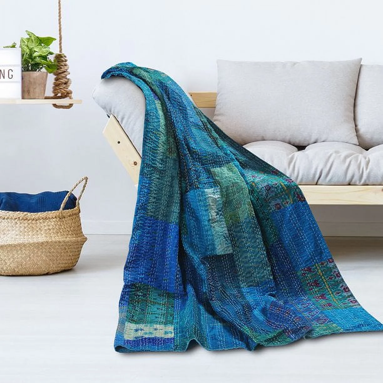 Vinsan Home Indian Handmade Kantha Quilted Vintage Kantha Silk Quilt Boho Indian Patchwork Coverlet Throw Bedspread Blanket Bedcover Bedding Home Decorative Gudri Turquoise Color Queen Size 90