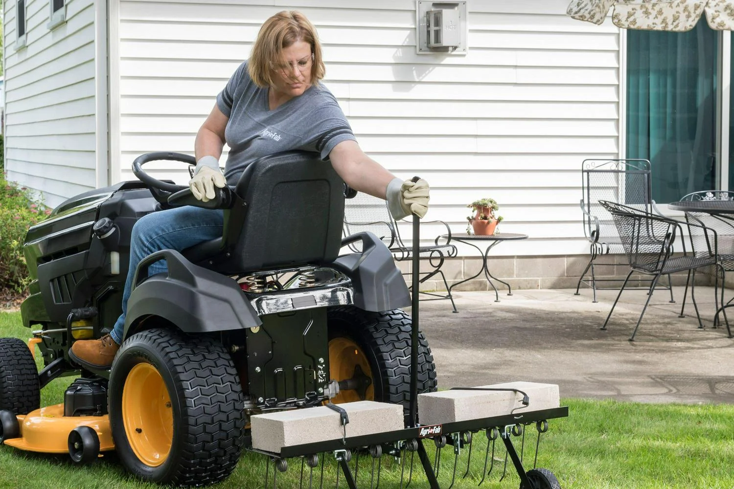 Agri-Fab Tow Behind Lawn Dethatcher, 40 in.