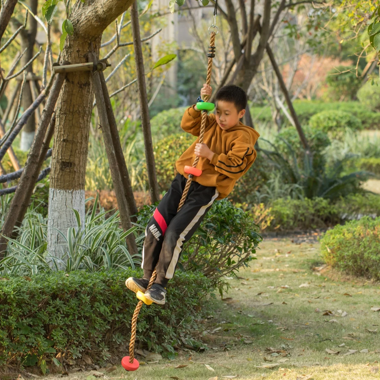 Colorful Climbing Rope with Platforms Foot Holder For Kids Indoor Outdoor Backyard