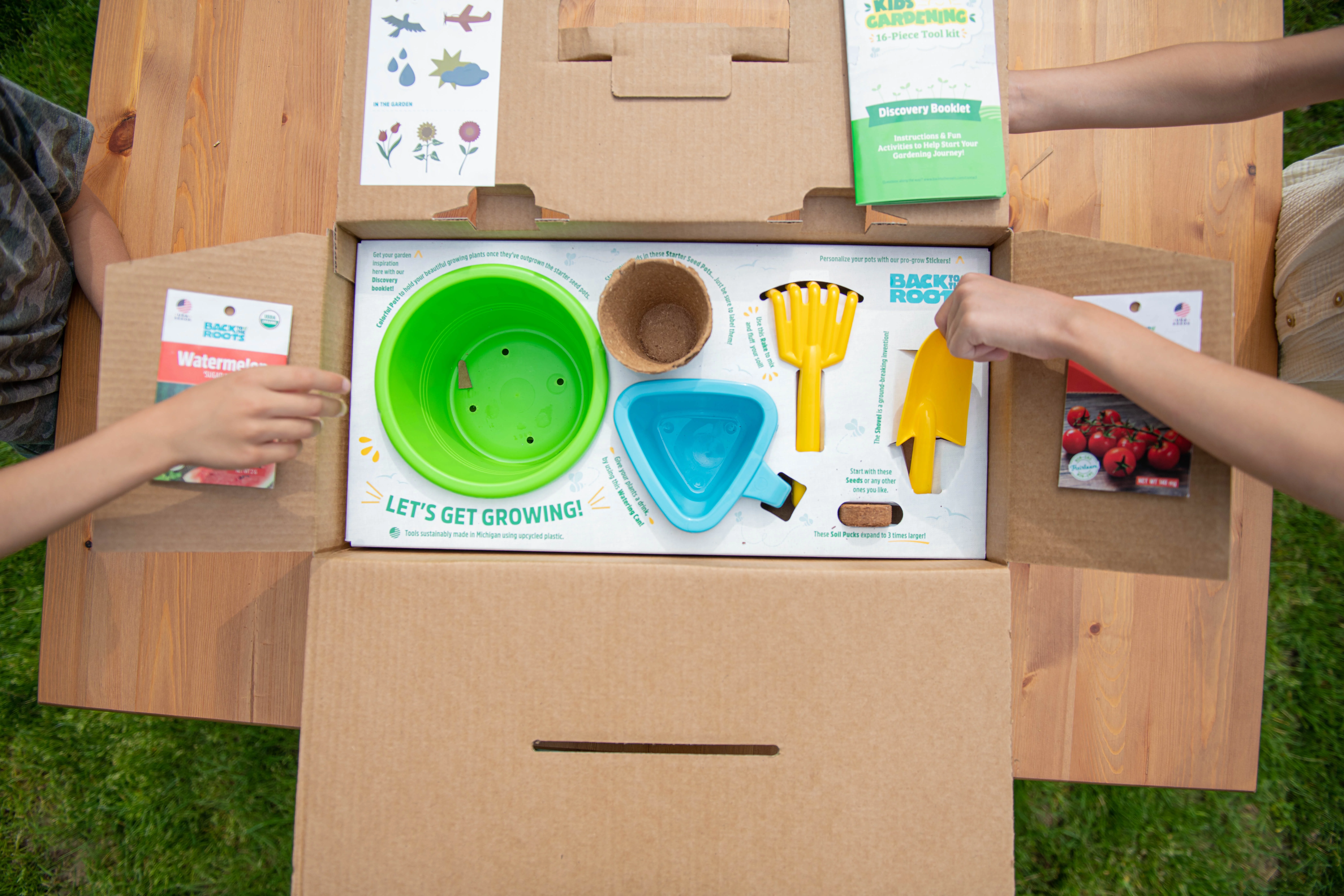 Back to the Roots Kids' Gardening Tool Kit with Organic Seeds, 16 Piece Set