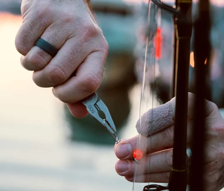 SOG Power Pint Multi-Tool