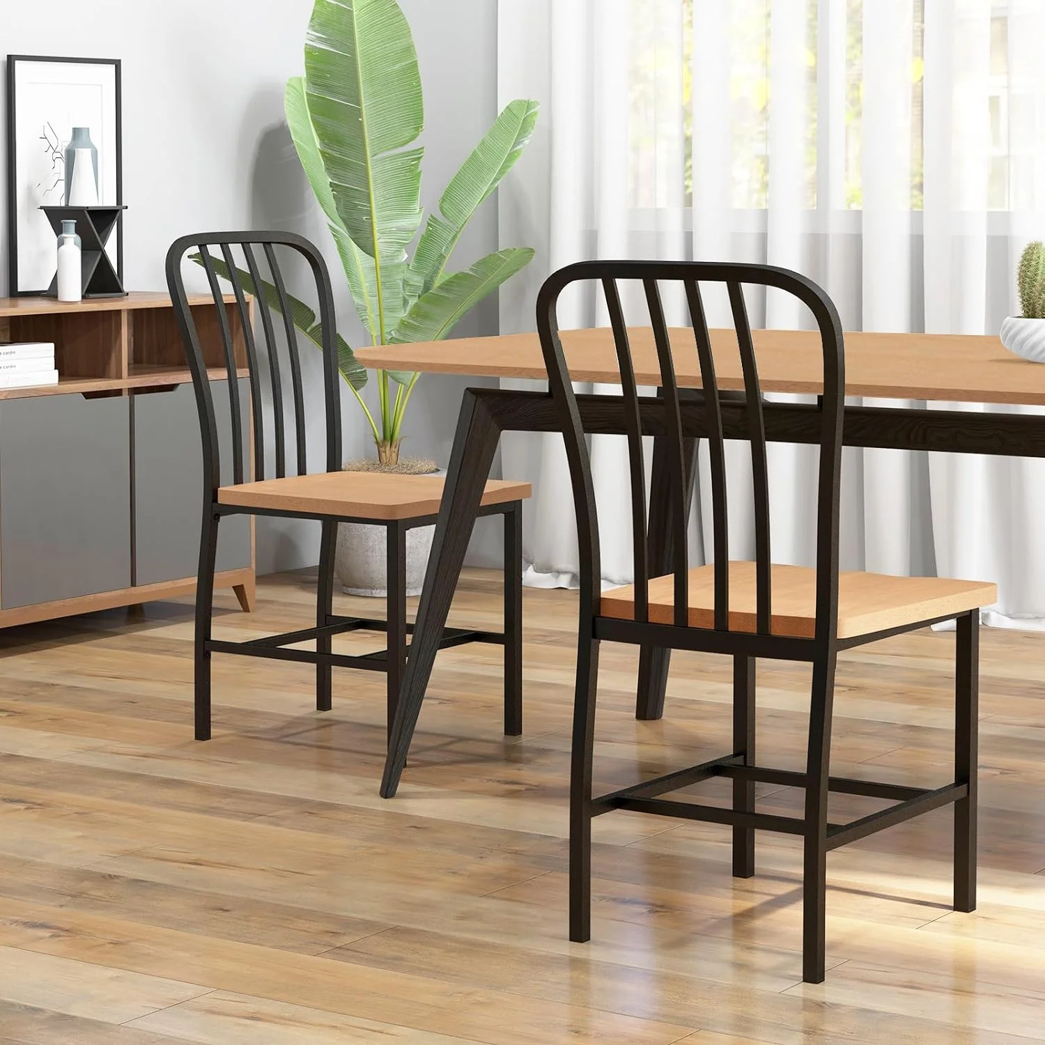 HBROLJF Dining Chair   18.5 inch Seat Height Armless Spindle Back Kitchen Chairs  Navy Farmhouse Windsor Chair with Heavy-Duty Metal Frame for Dining Room (Black and Natural  )