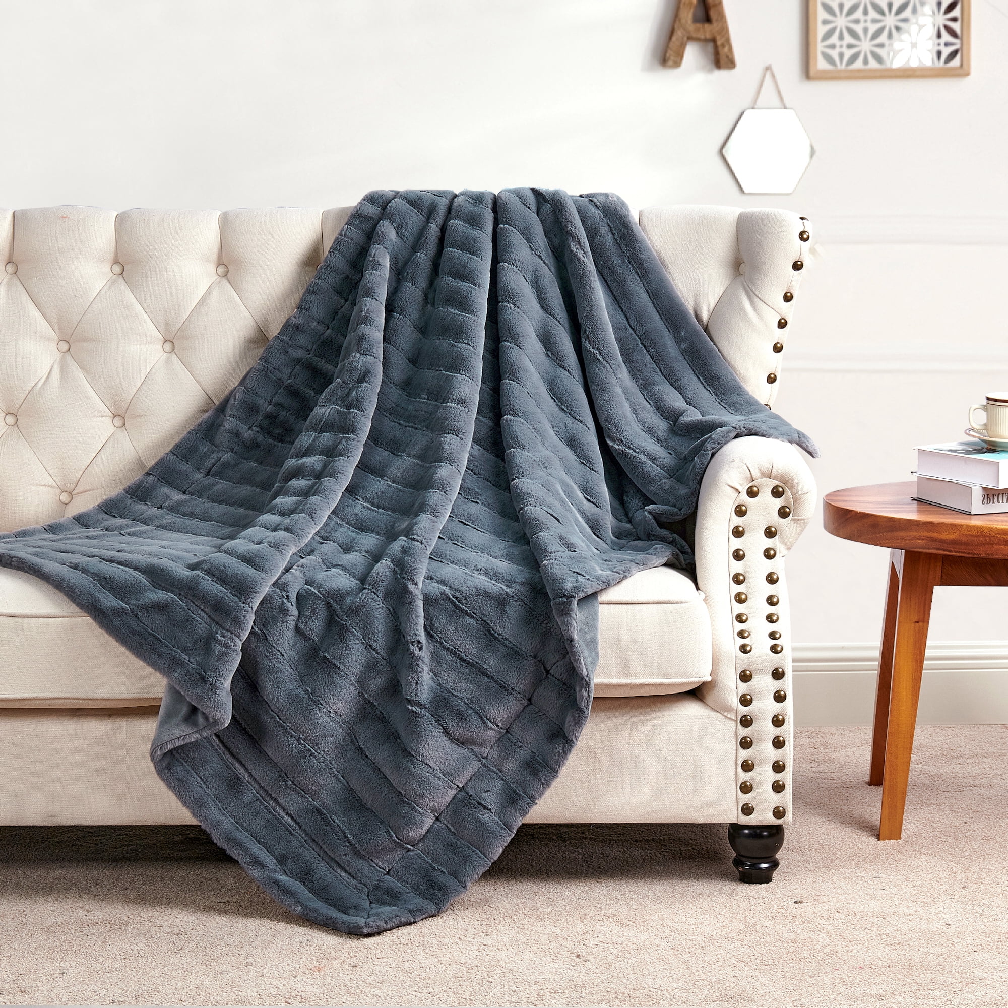 Home Soft Things Willow faux fur throw - 50x60