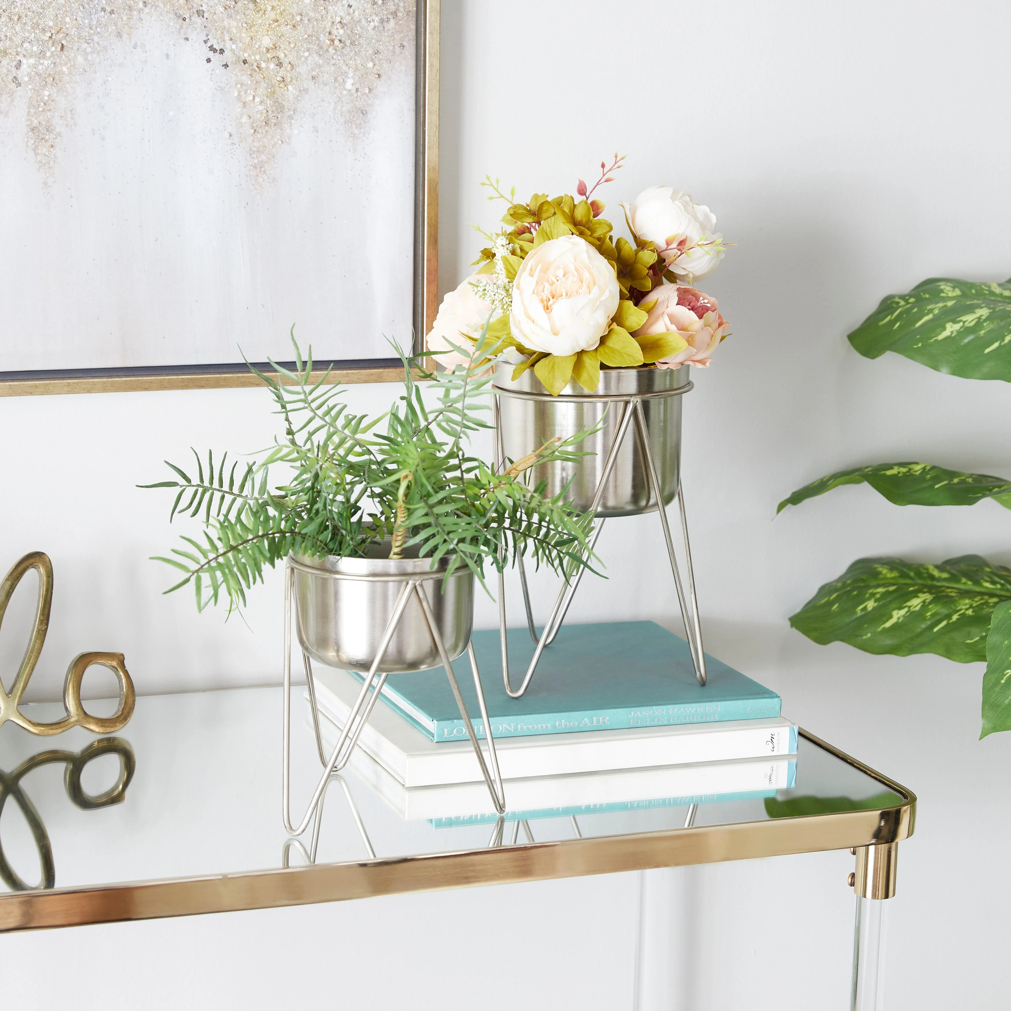 CosmoLiving by Cosmopolitan   Metal Modern Planter (Set of 2) - S/2 7