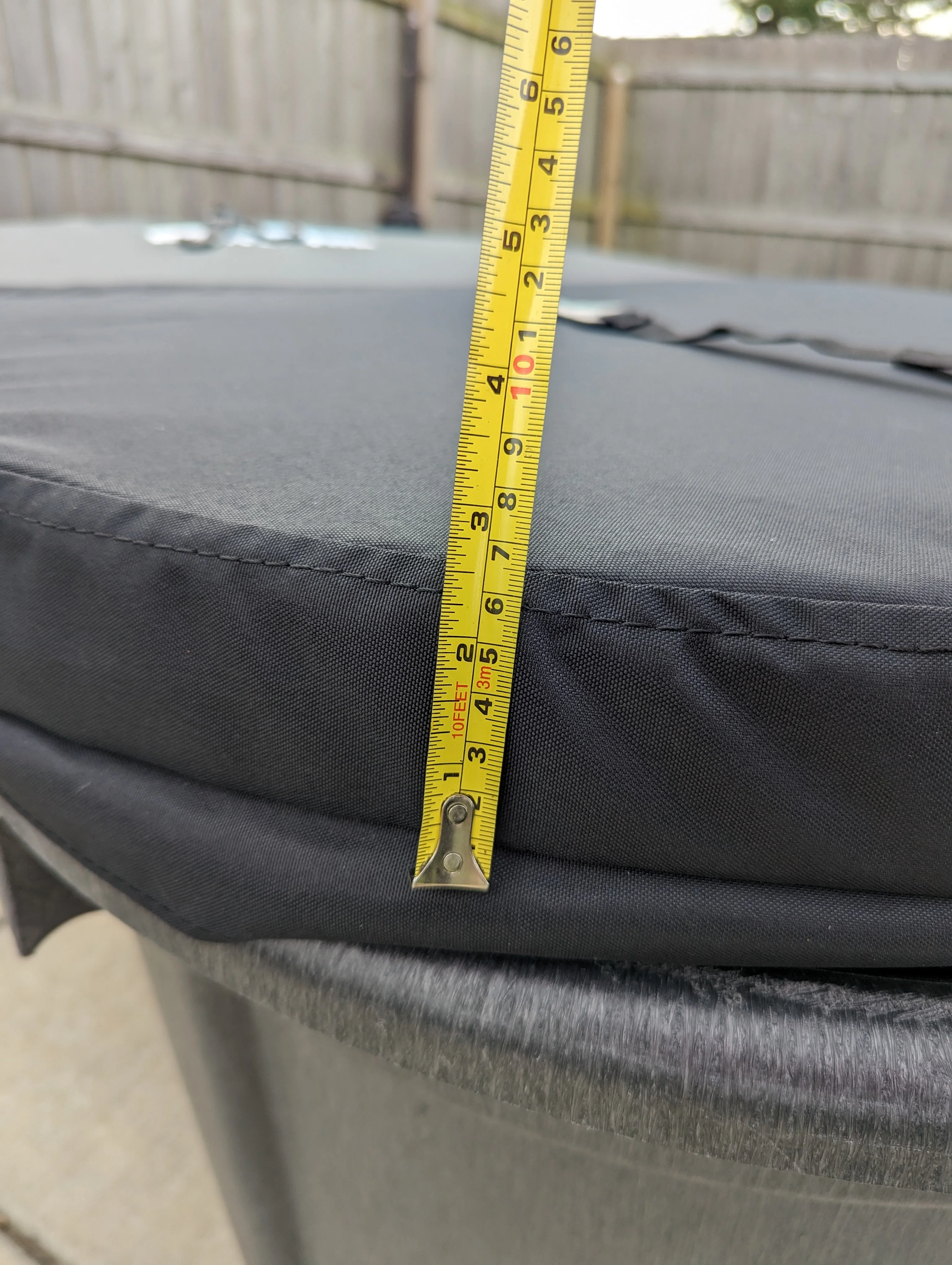 100 Gallon Oval Stock Tank Hard Insulated Hot Tub Cover Ice Water Therapy Ice Bath Cover Cold Water Cover 100 Gallon Oval Stock Tank Waterproof Rip Proof Tough Keeps Tanks Clean