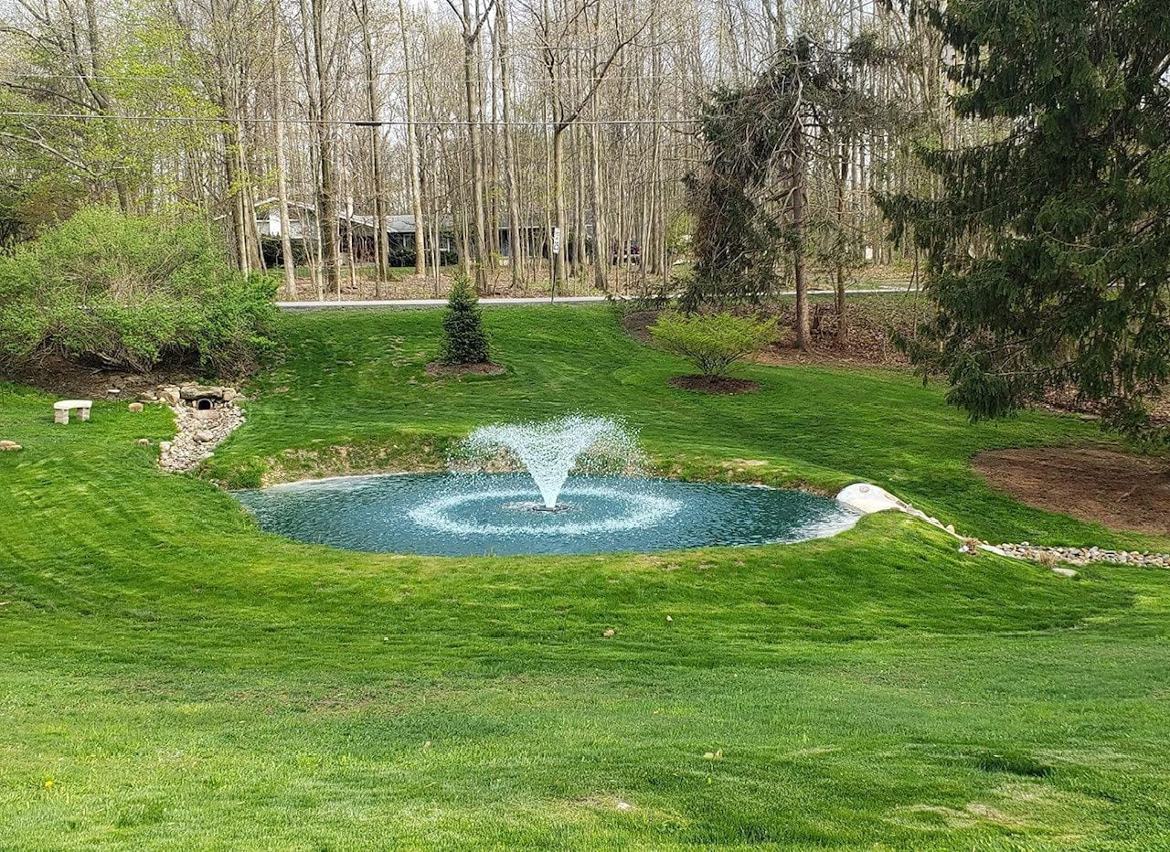 3/4 HP Typhoon Floating Display Aerator and De-Icer | Pond Lake| Colored LED Light Kit (Wireless Remote) | No Assembly Required | 50,000GPH Outdoor Fountain | 50ft Power Cord