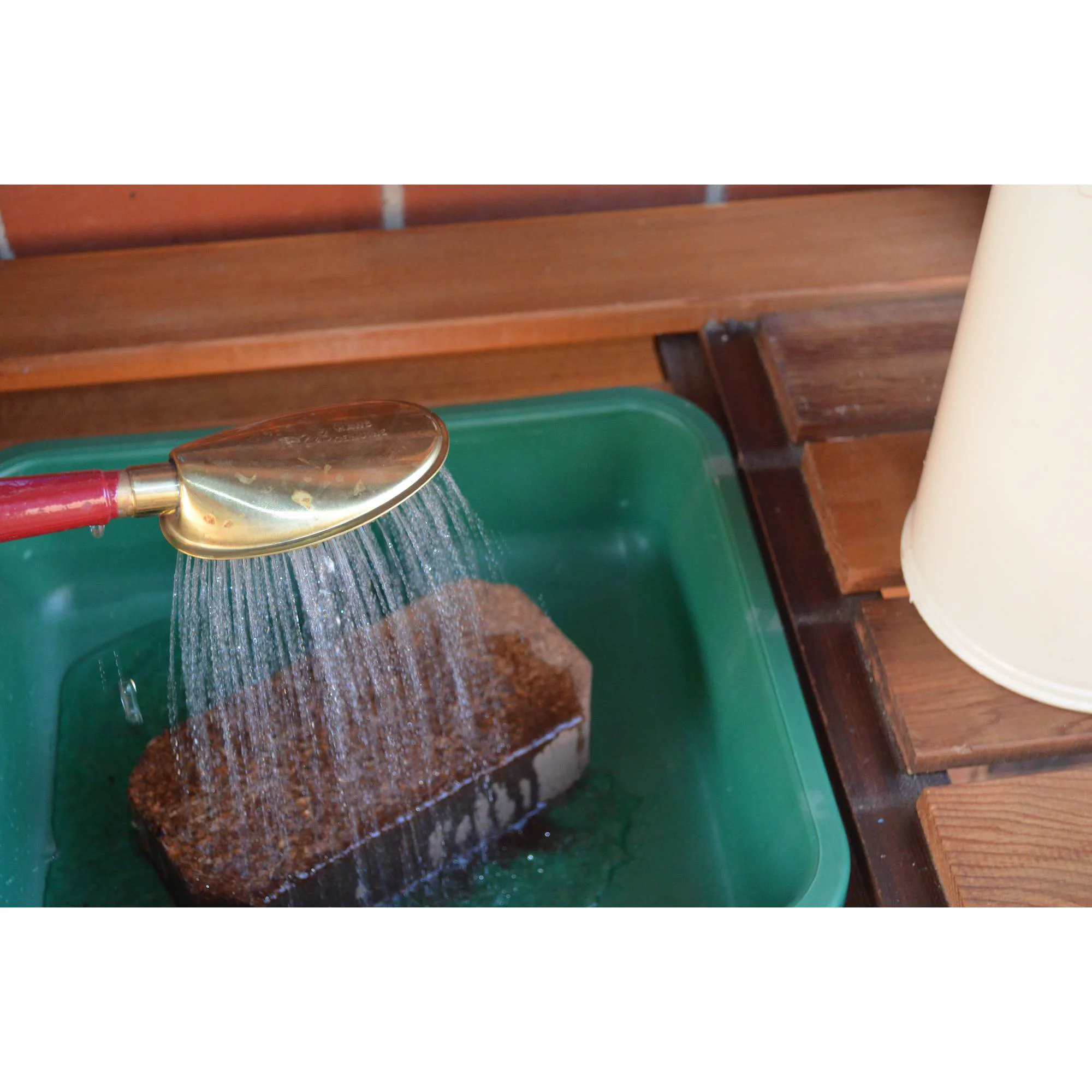 Bosmere Compressed Coco Brick, Set of 4