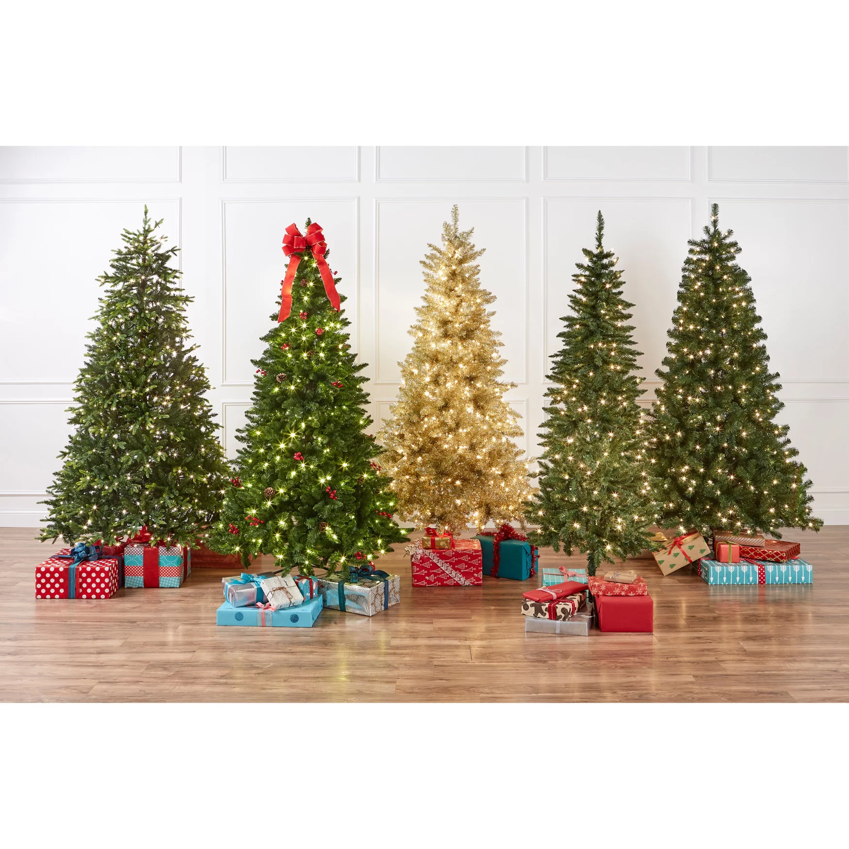 BrylaneHome 71/2'H Fraser Fir Tree - Green