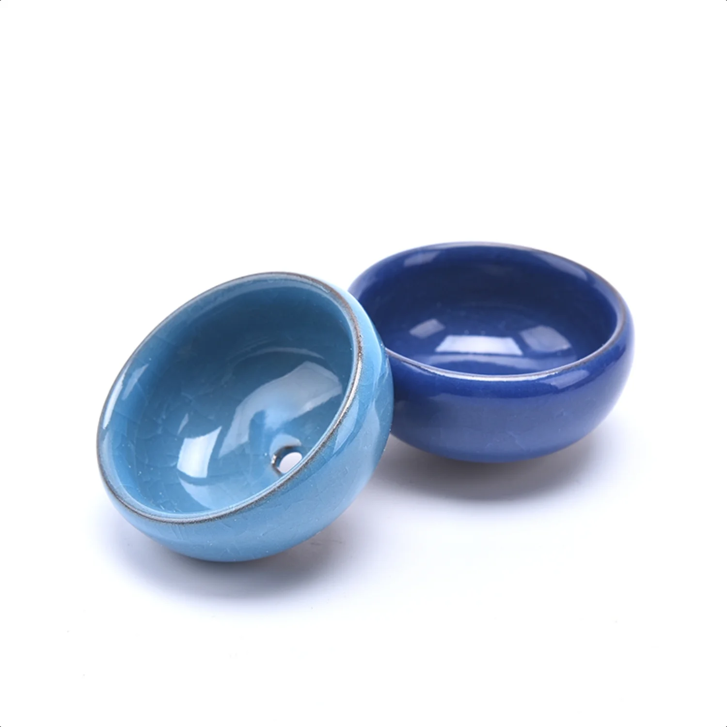 Handcrafted Cute Ice-Crack Glaze Flower Ceramic Succulent Planter - 1pc Mini Plant Pot with Bottom Hole  Desktop Small Flowerpot  Perfect Gift