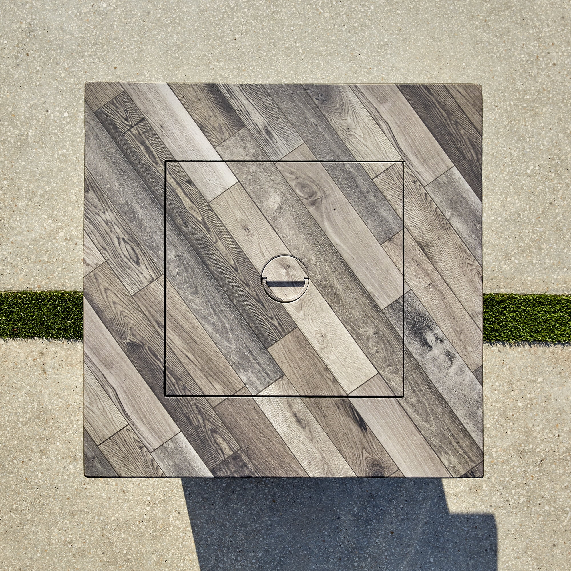 Endless Summer - The Quinn 30 Inch Square Gas Fire Table