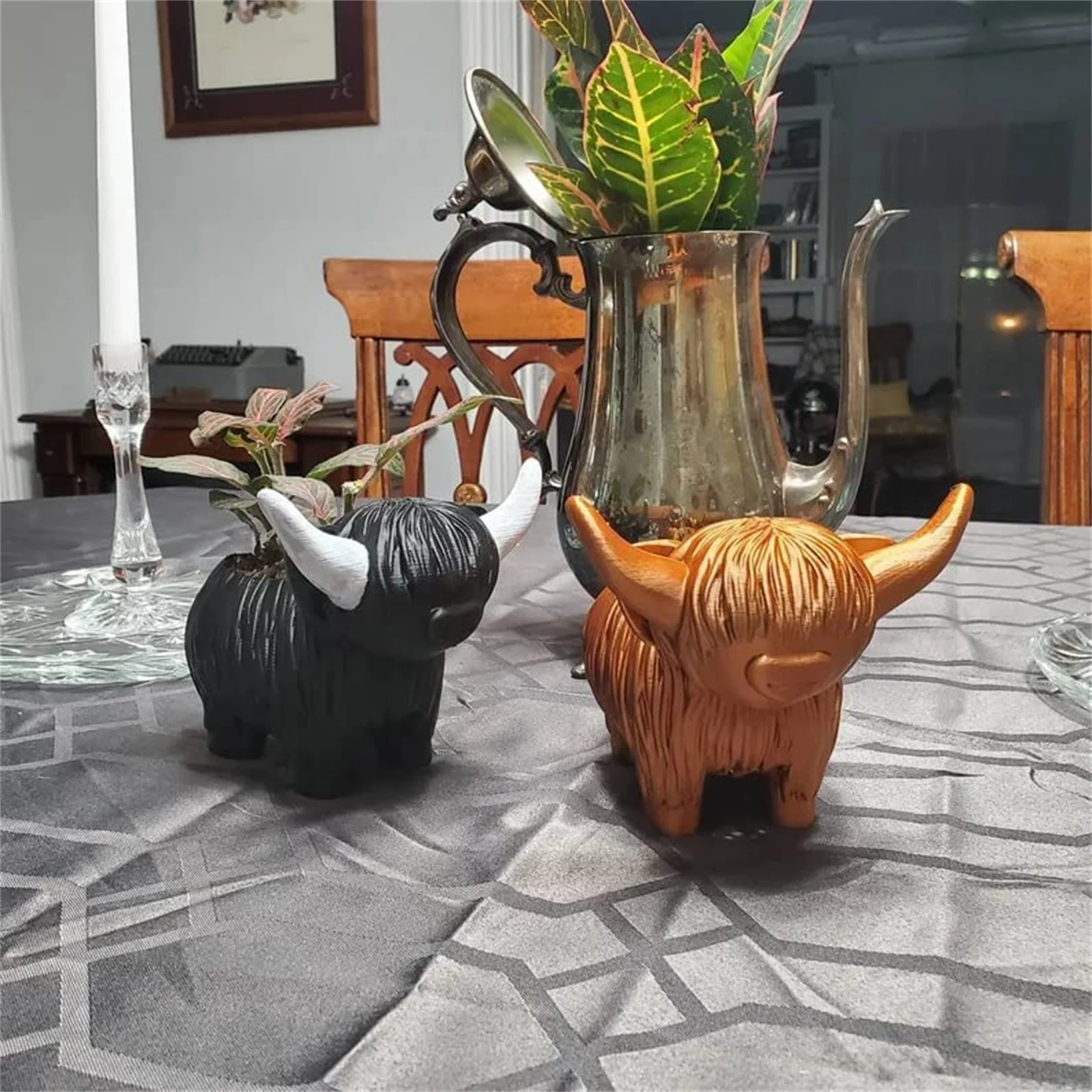 2PC Cute Highlands Cow Succulent Planter Pot Resin Cactus/Flower Container Animal Holder for Indoor Home Decoration