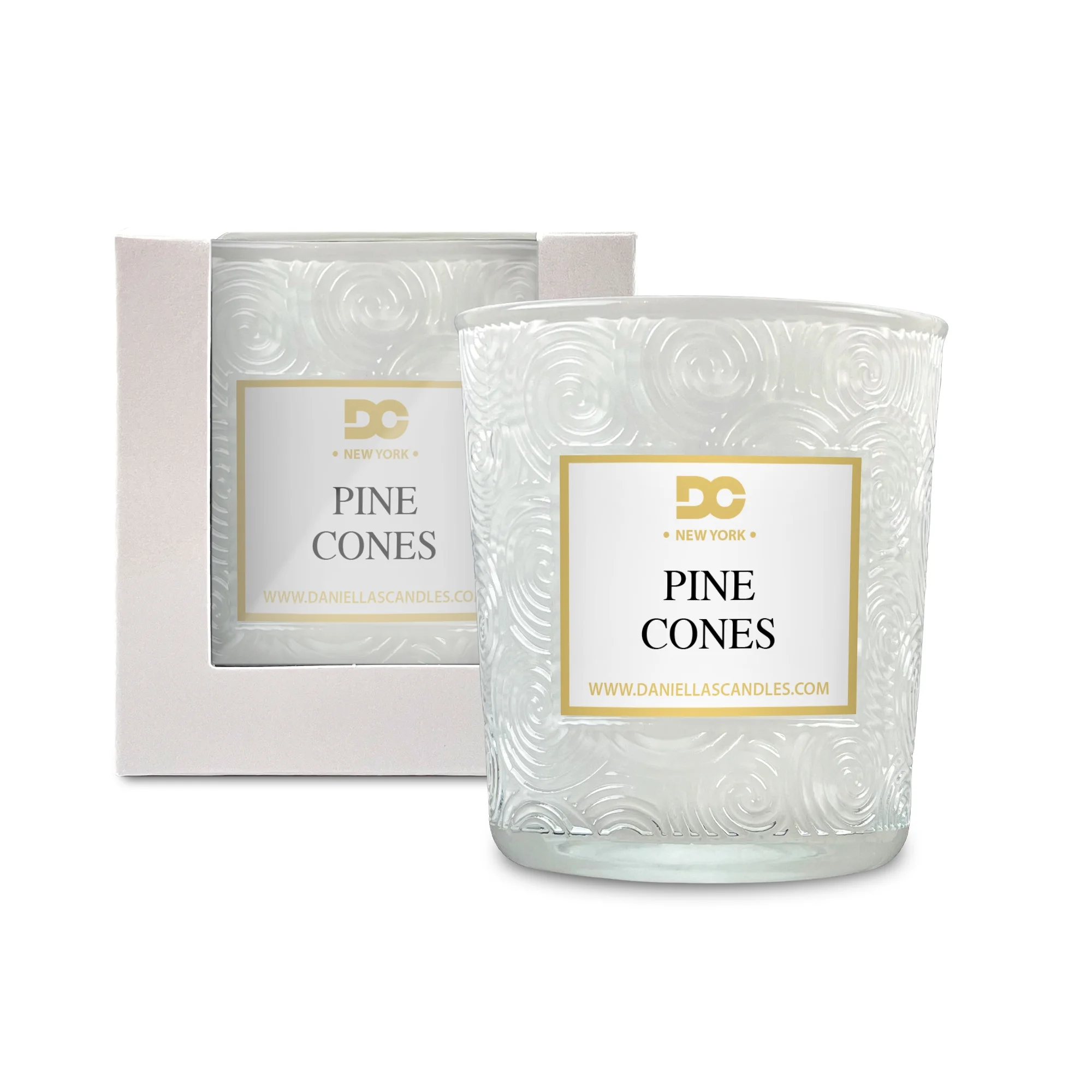 Daniella's Candles Forest Pine Cones Classy Candle