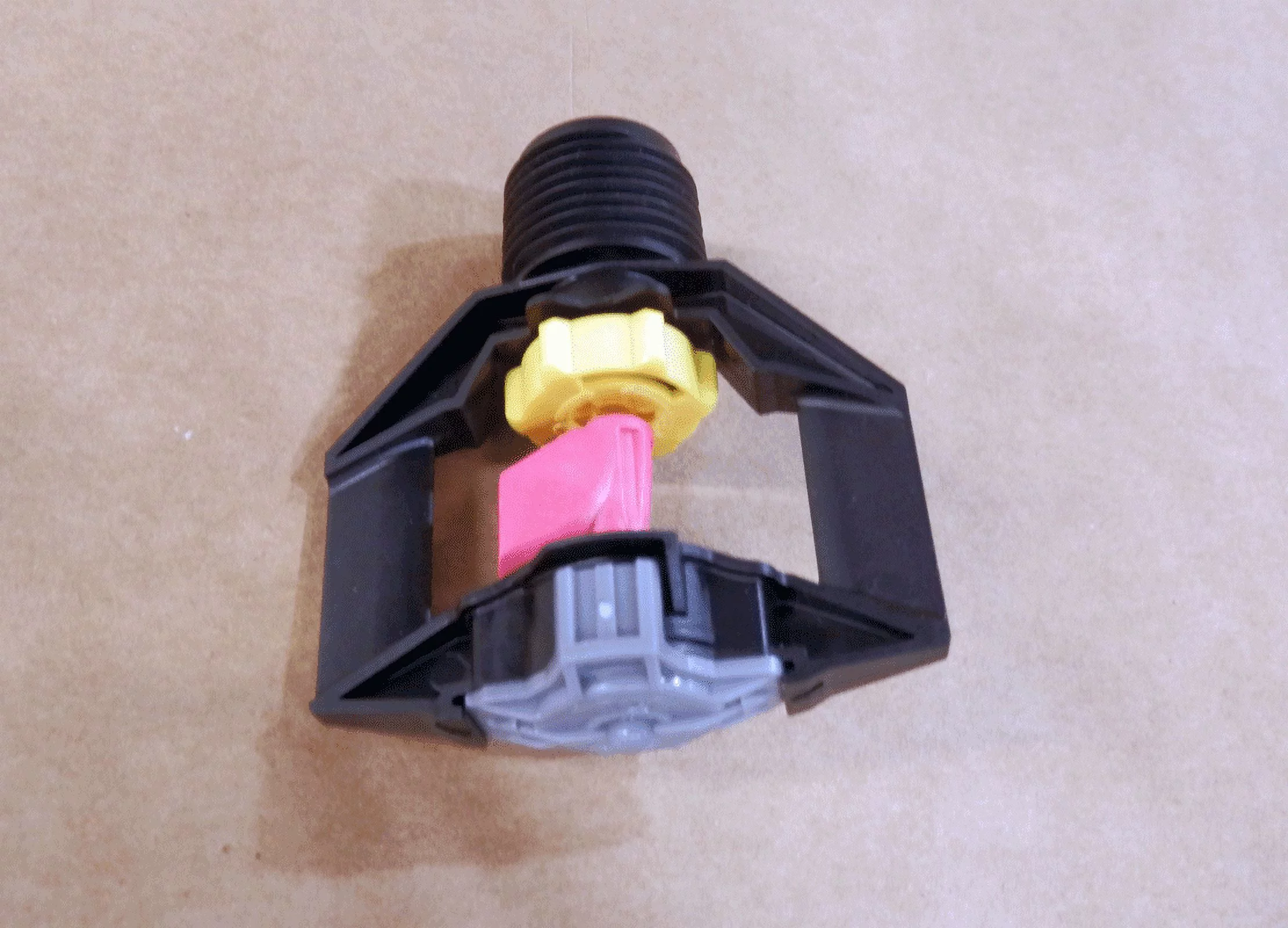 400 Pack of Rain Bird LFX600 NPT 12-Pink Yellow 102 Sprinkler Nozzles LF06N12P10