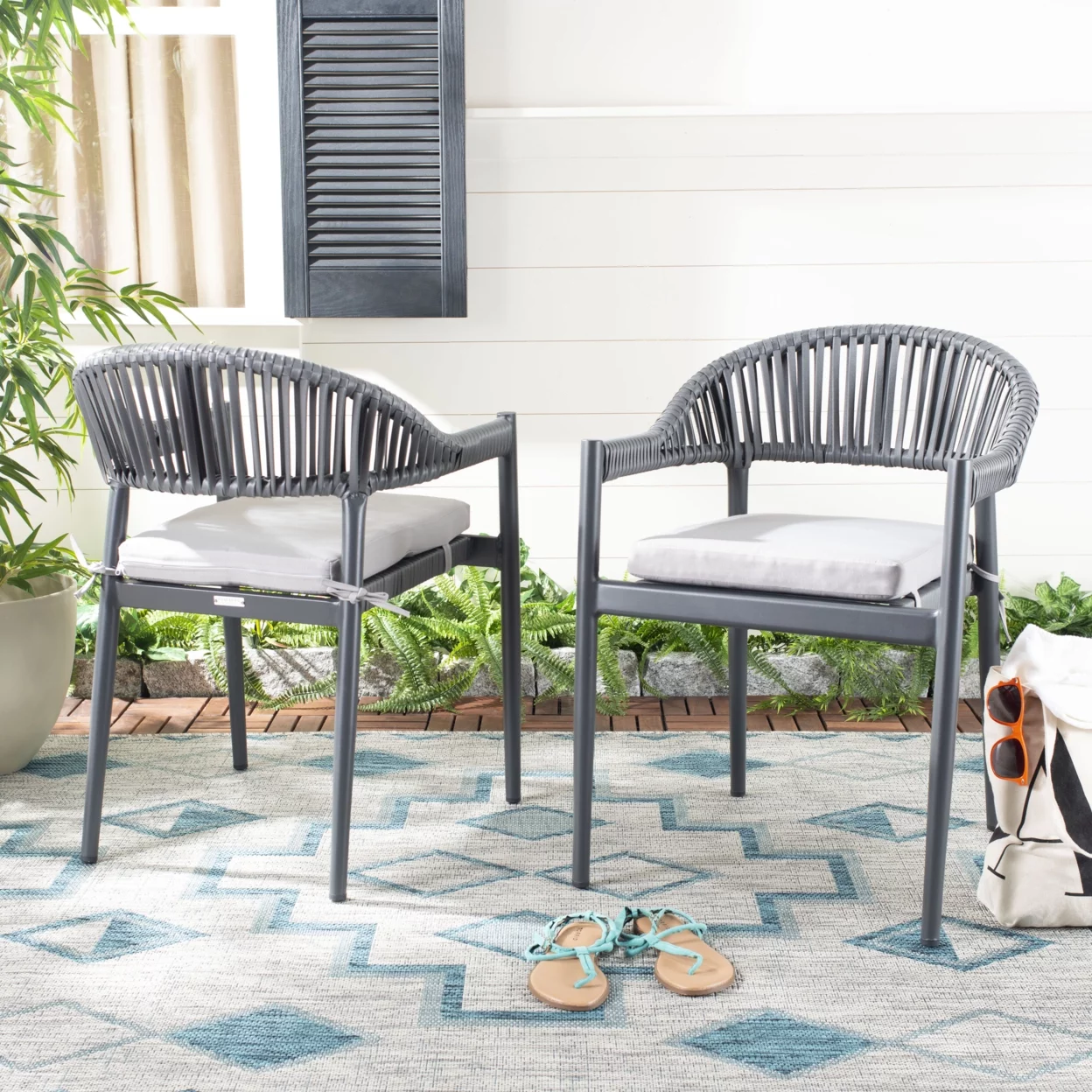 SAFAVIEH Greer Stackable Outdoor Patio Rope Chair, Grey, Set of 2