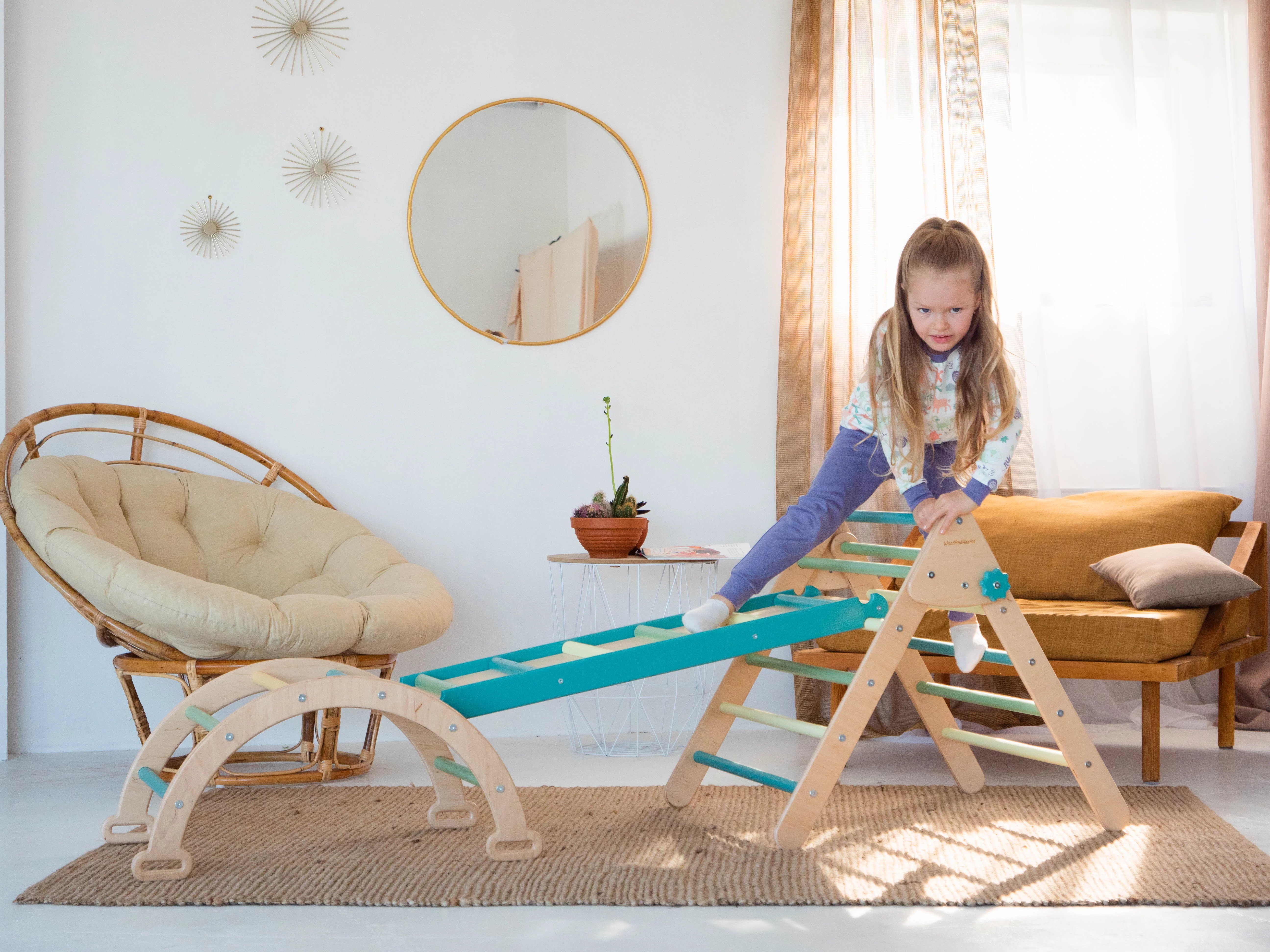 Woodandhearts Toys: Step Triangle & Toddler Ladder & Climbing Arch, Montessori Education, Natural and Grass color, Small size, for Kids from 8 months to 4 years
