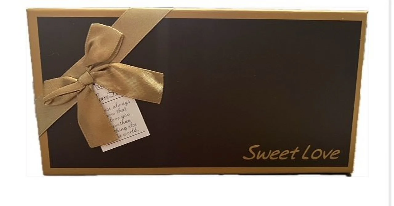 Valentines Bear & 12 Roses In Gift Box