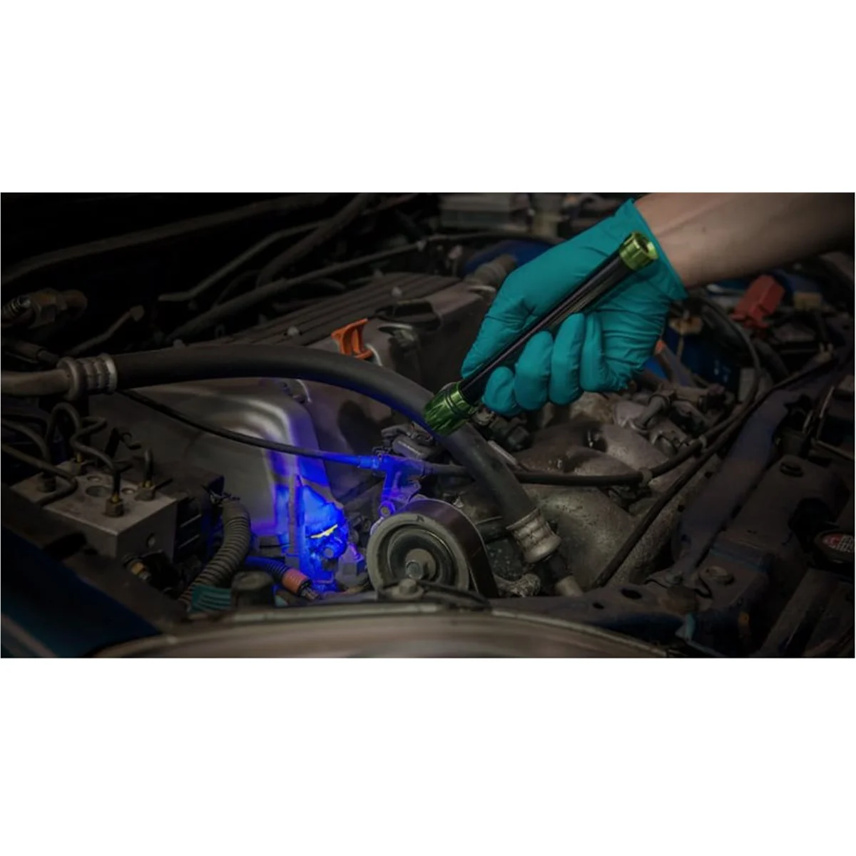 CORDLESS BLUE LIGHT LED LEAK DETECTION FLASHLIGHT