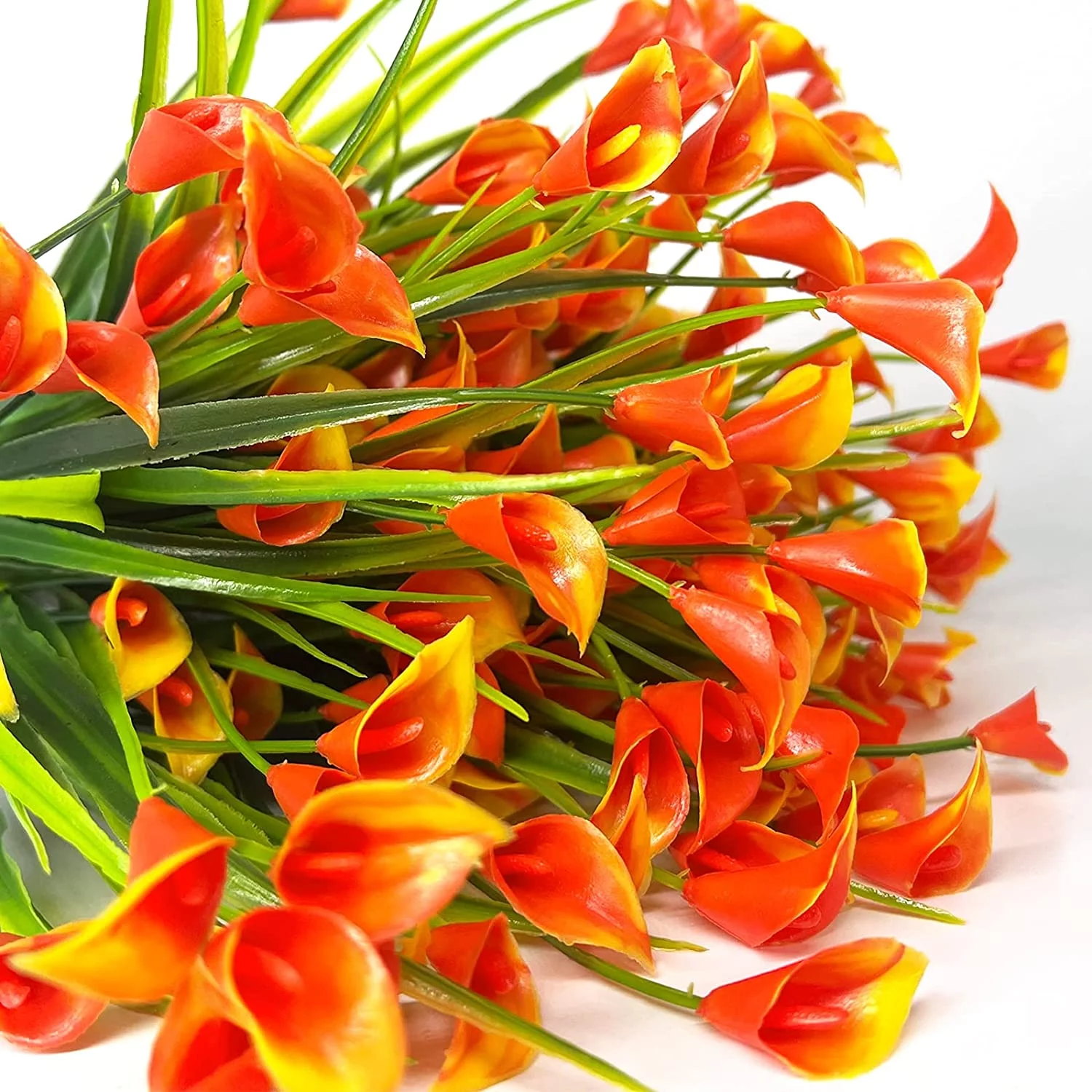 Morttic 8 Bundles Artificial Calla Lily Flowers,Outdoor Fake Flowers No Fade UV-Resistant Faux Plastic Flower Garden Porch Window Box Decor Orange Red