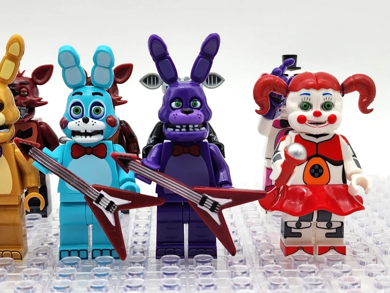 Five Nights at Freddy's Custom 24 Minifigures Set Freddy Fazbear Game and TV Series