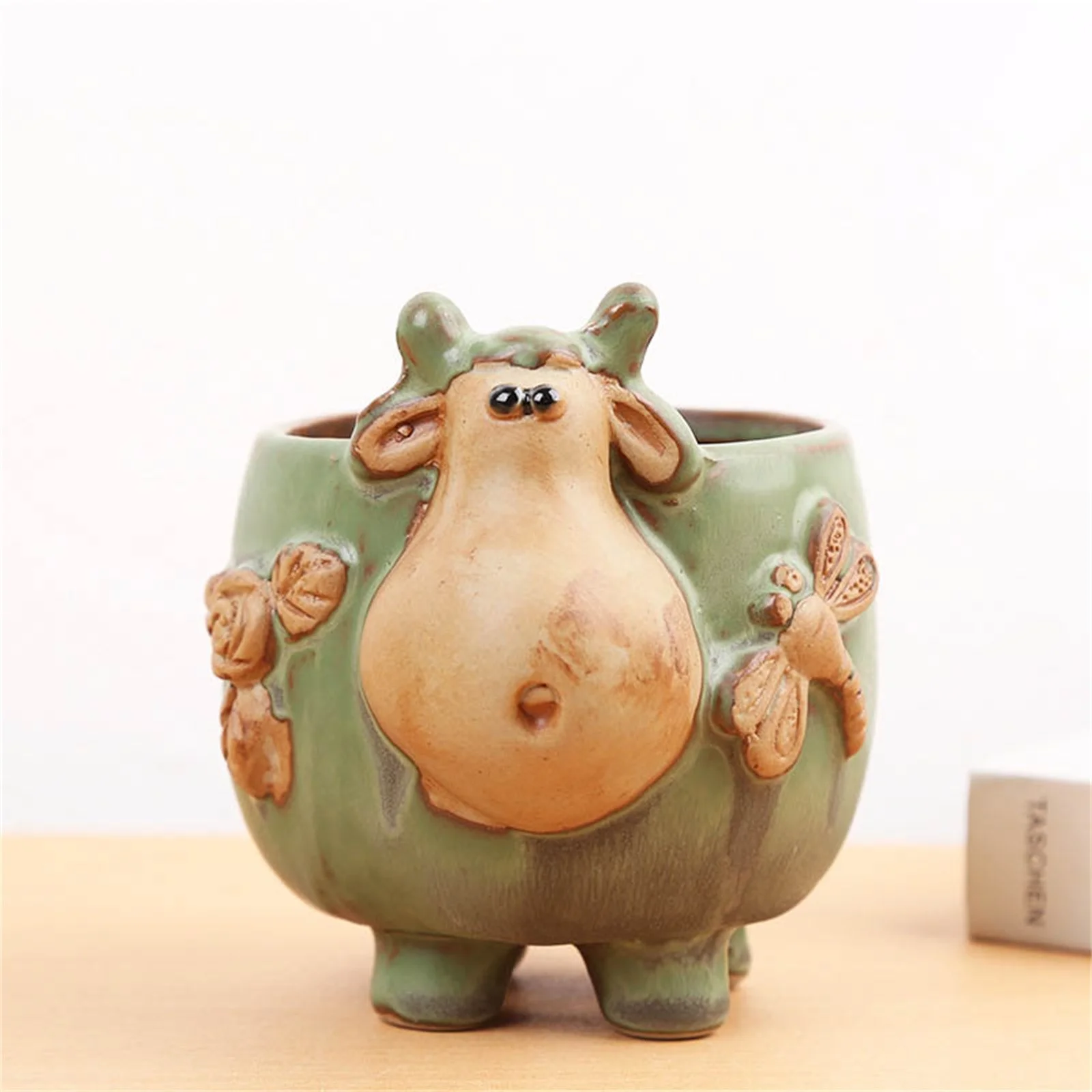 Ljxge Desktop Ornament Small Succulent Pots with Ceramic Animal Planter Indoor Plant Cute Cactus/Bonsai Flower Pots for Home Decor and Desk Decoration A Set Of 4 Is Suitable As