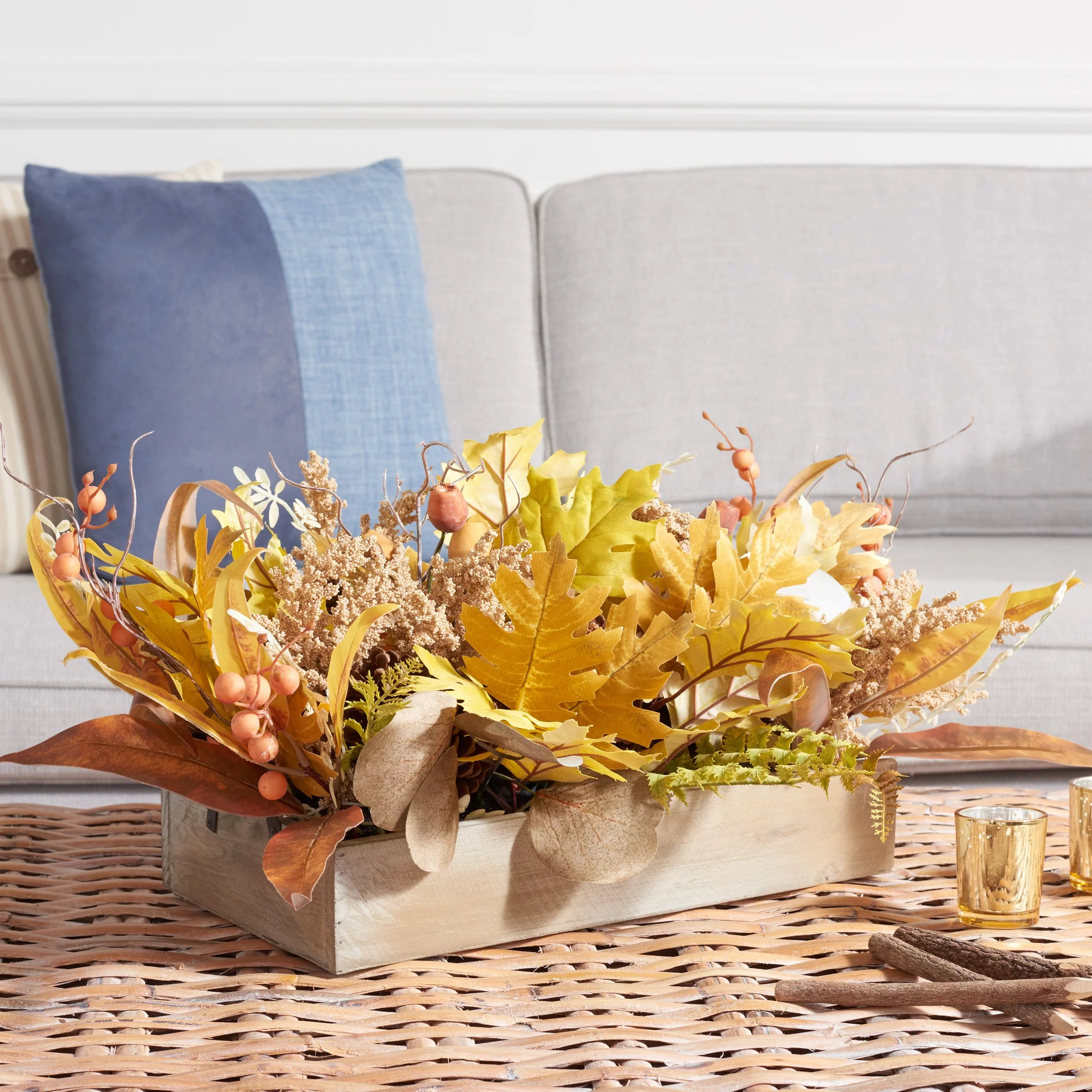 SAFAVIEH Faux 31 Inch Oak Leaf & Eucalyptus Potted Arrangement, Multi